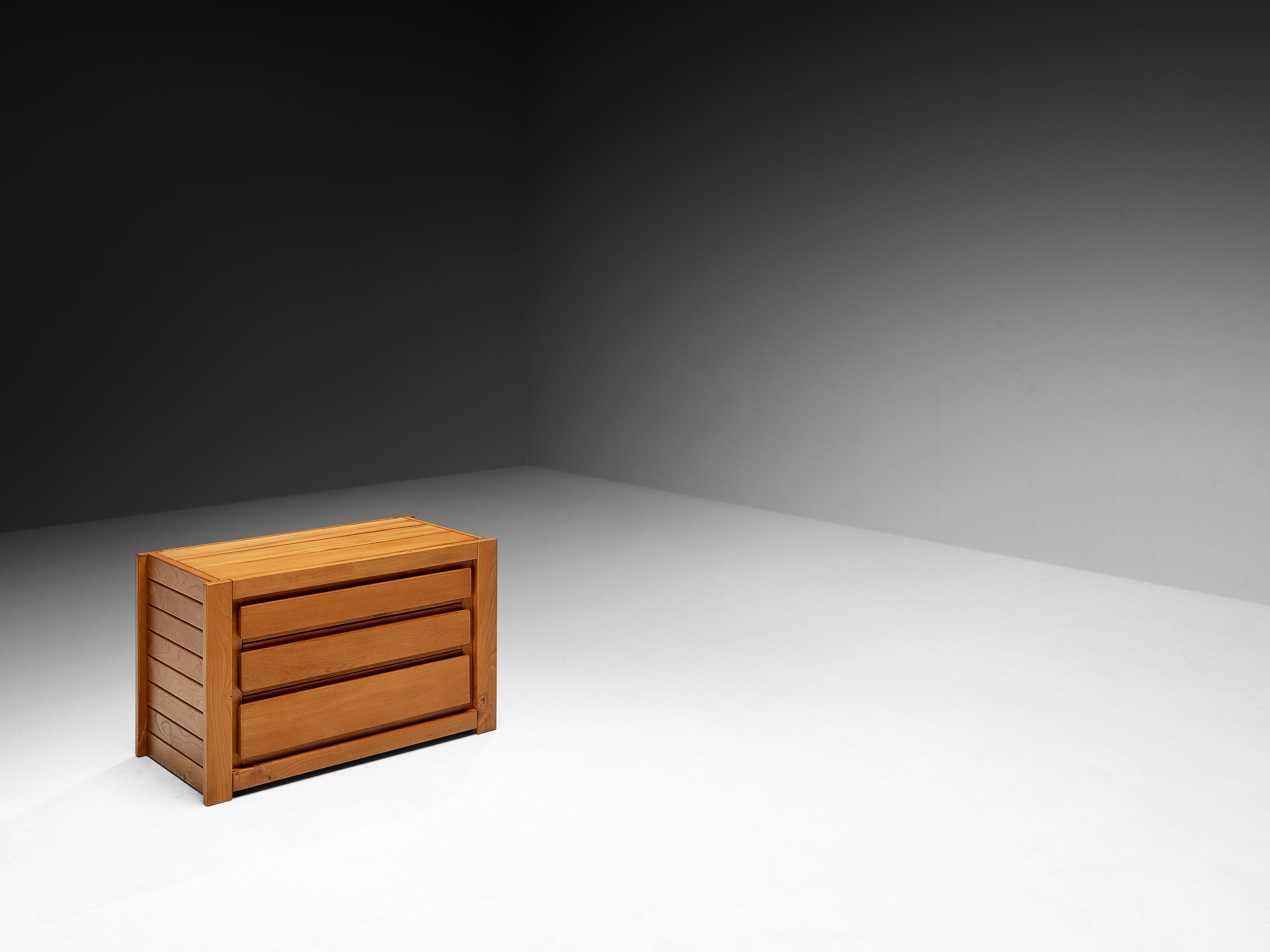 Maison Regain Chest of Drawers in Solid Elm