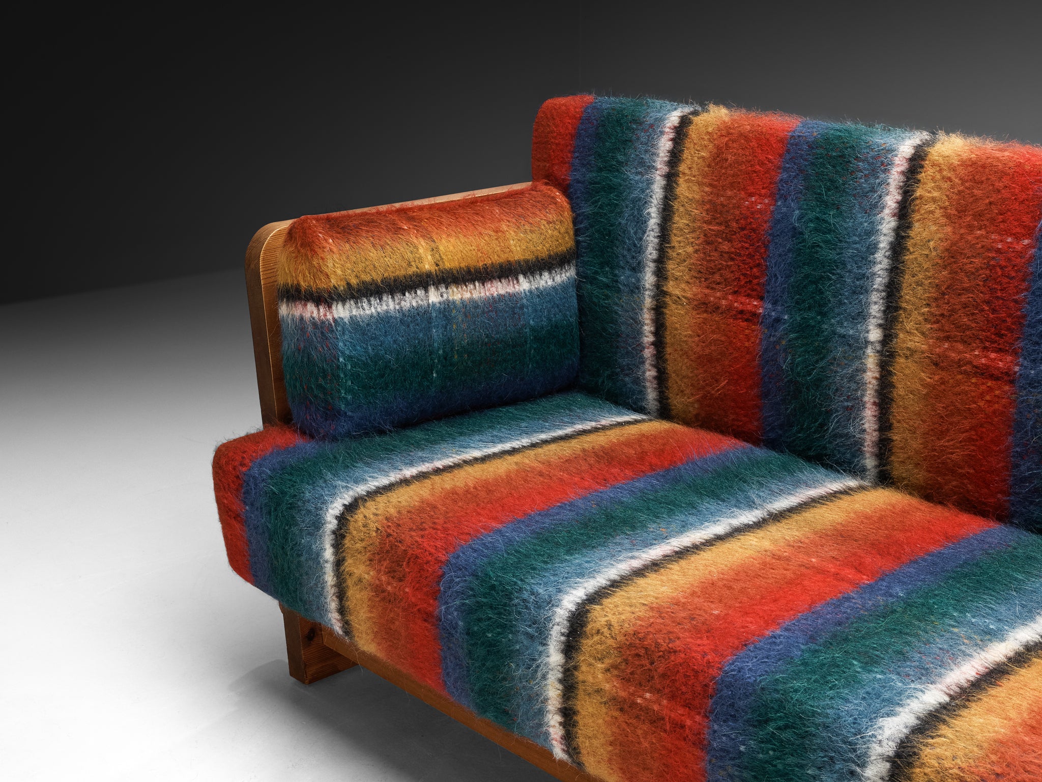 Axel Einar Hjorth for Nordiska Kompaniet 'Lovö' Sofa in Solid Pine and Wool Seating Morentz