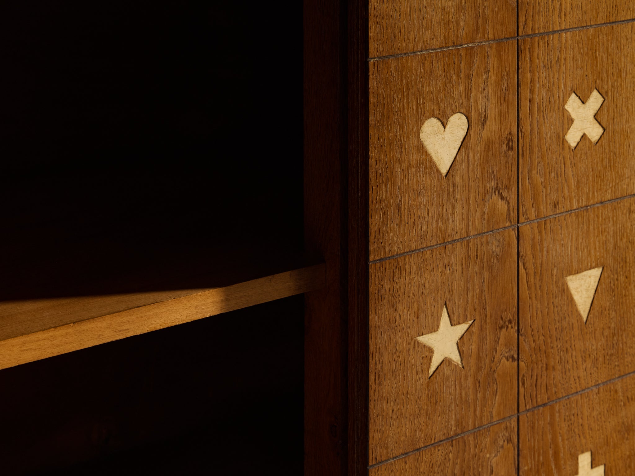 Mid-Century Parisian Sideboard in Oak with Carved Motifs Case pieces and storage cabinets Morentz