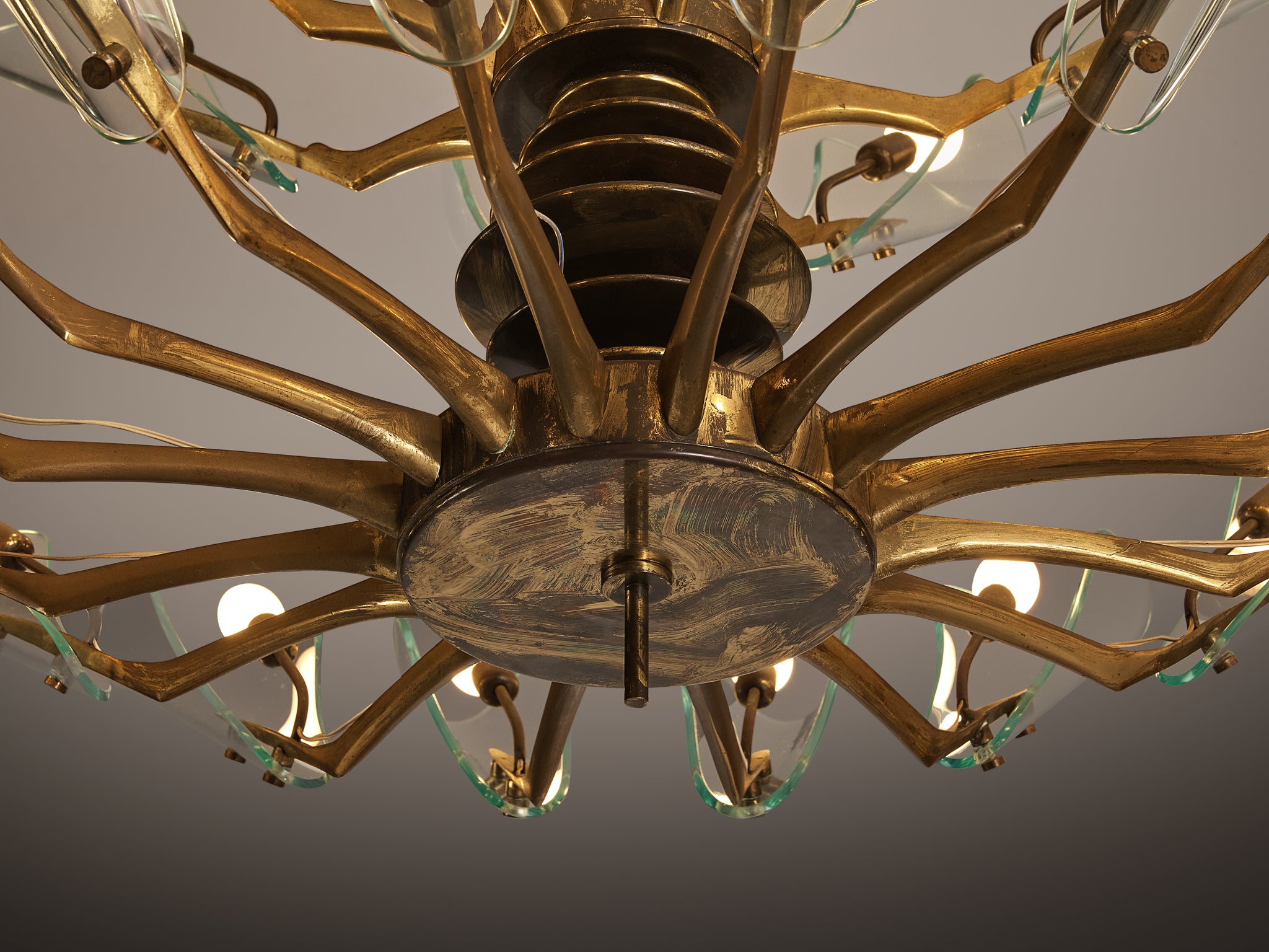 Italian 1950s Elegant Chandelier in Brass and Glass
