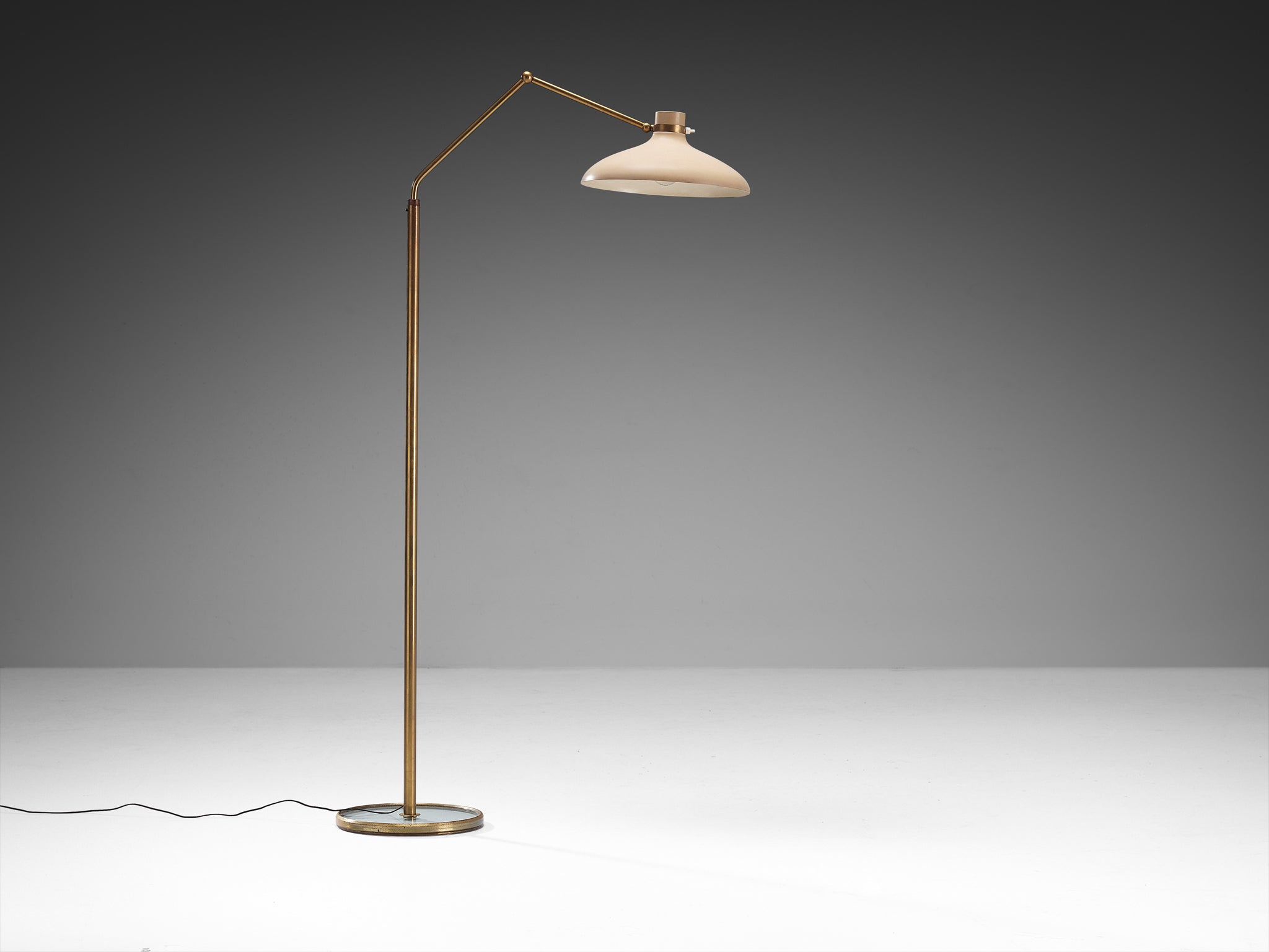 Gio Ponti for Fontana Arte ‘Parco dei Principi’ Floor Lamp with Beige Shade Lighting Morentz