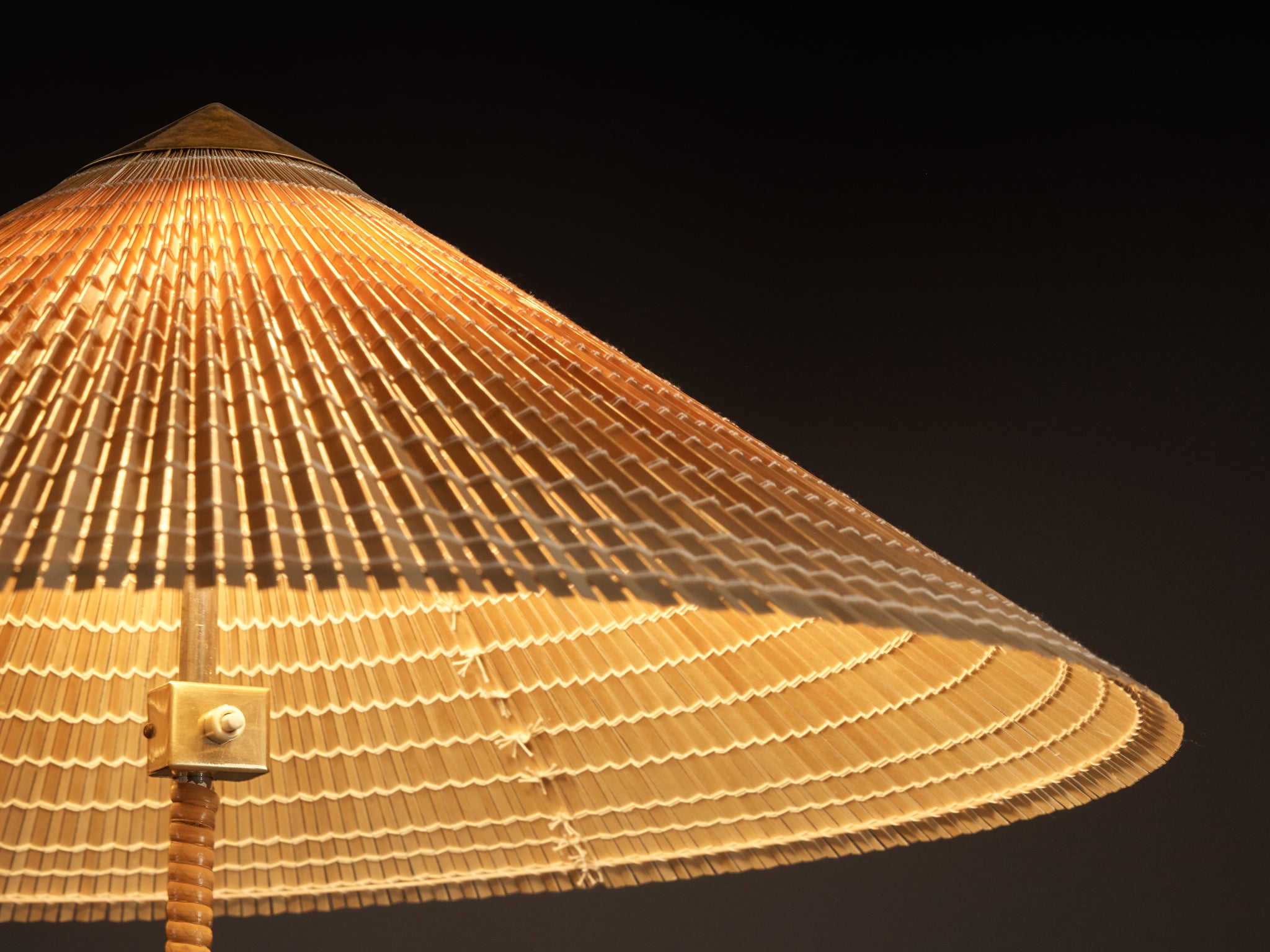 Paavo Tynell for Taito Oy '9602' Chinese Hat Floor Lamp in Cane and Brass Lighting Morentz