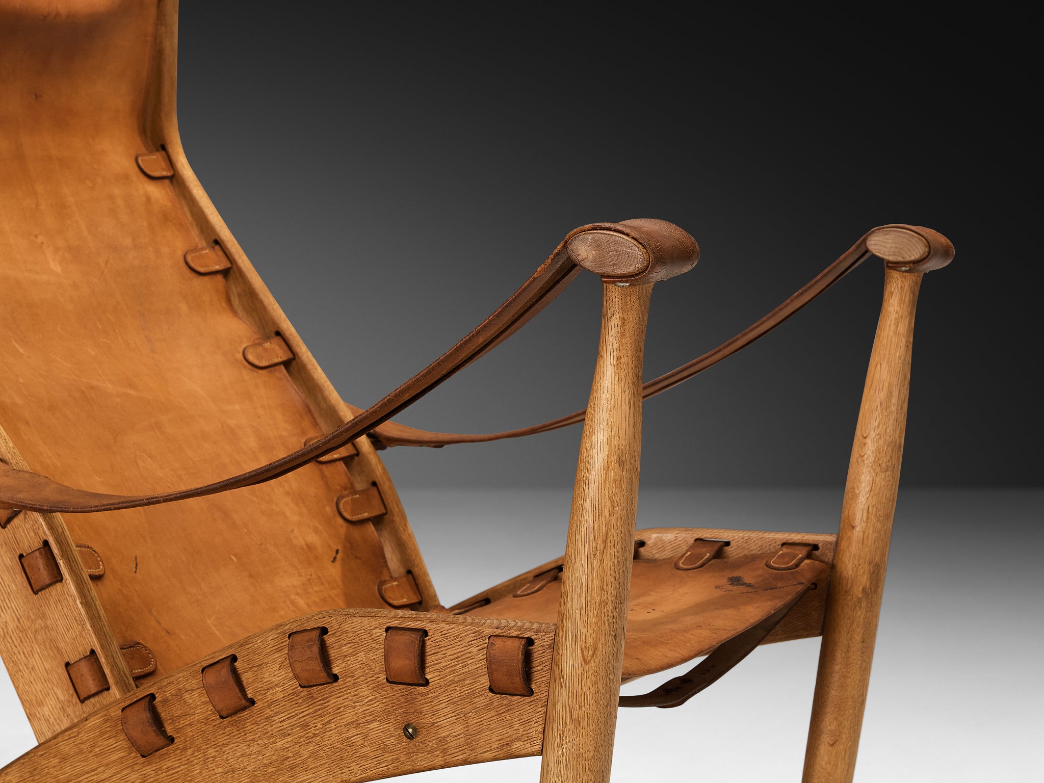 Mogens Voltelen for Niels Vodder 'Copenhagen II' Lounge Chair in Oak and Leather Seating Morentz