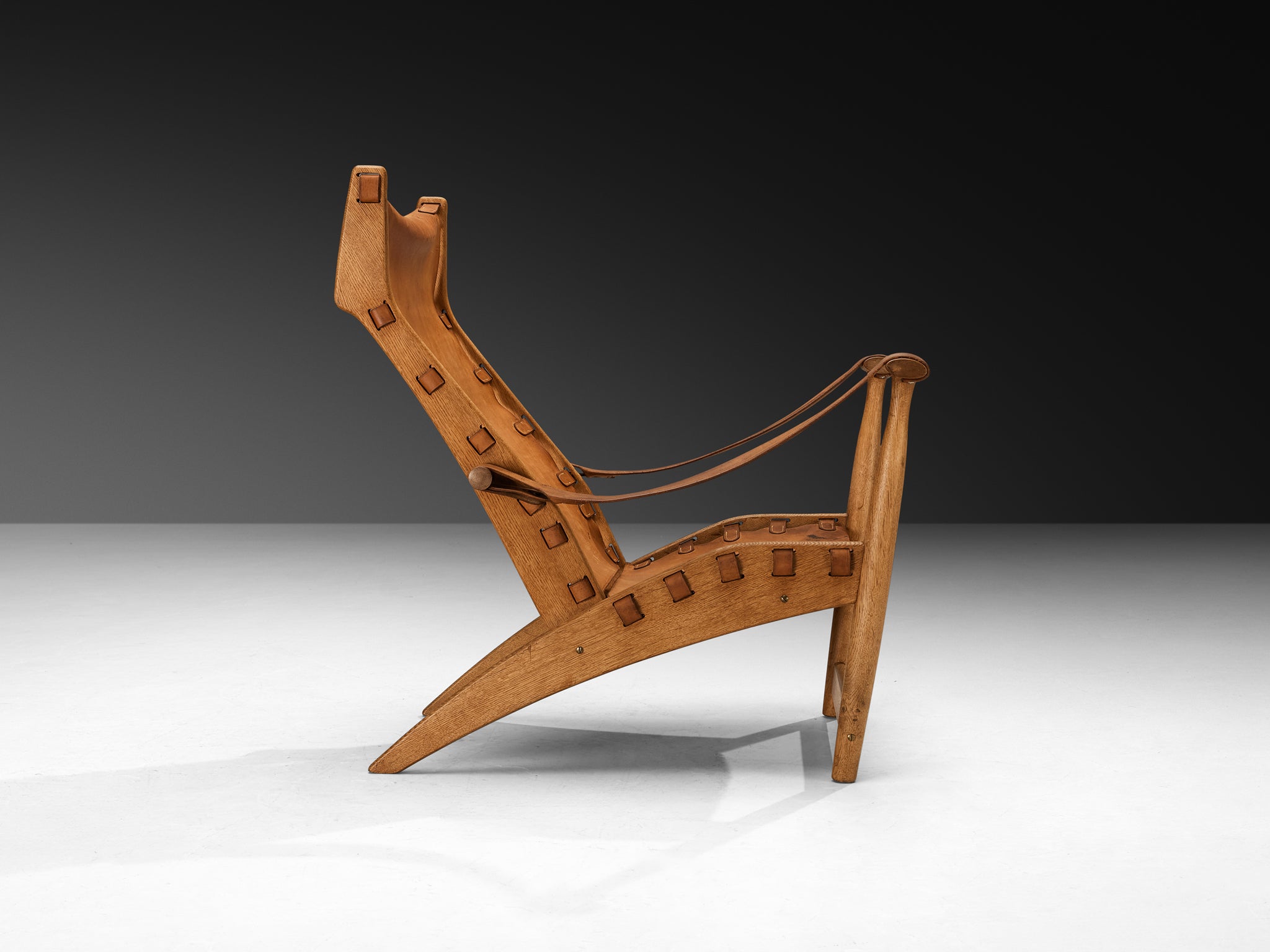 Mogens Voltelen for Niels Vodder 'Copenhagen II' Lounge Chair in Oak and Leather Seating Morentz