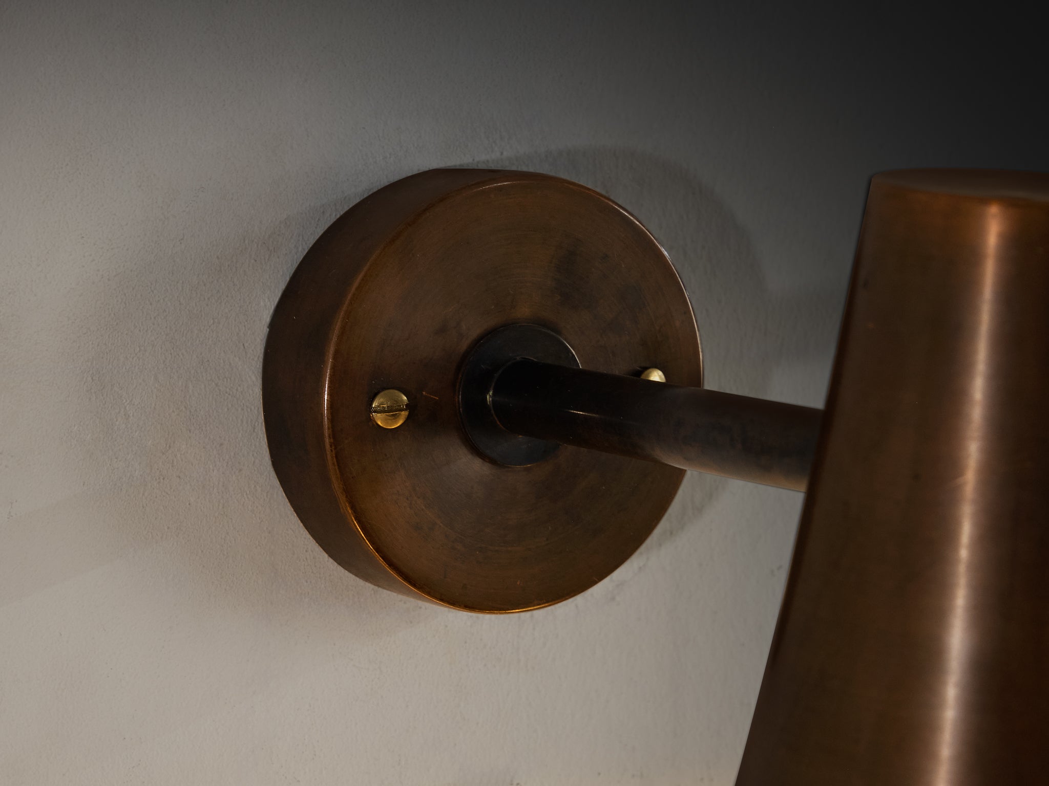 Scandinavian Wall Light in Patinated Copper Lighting Morentz