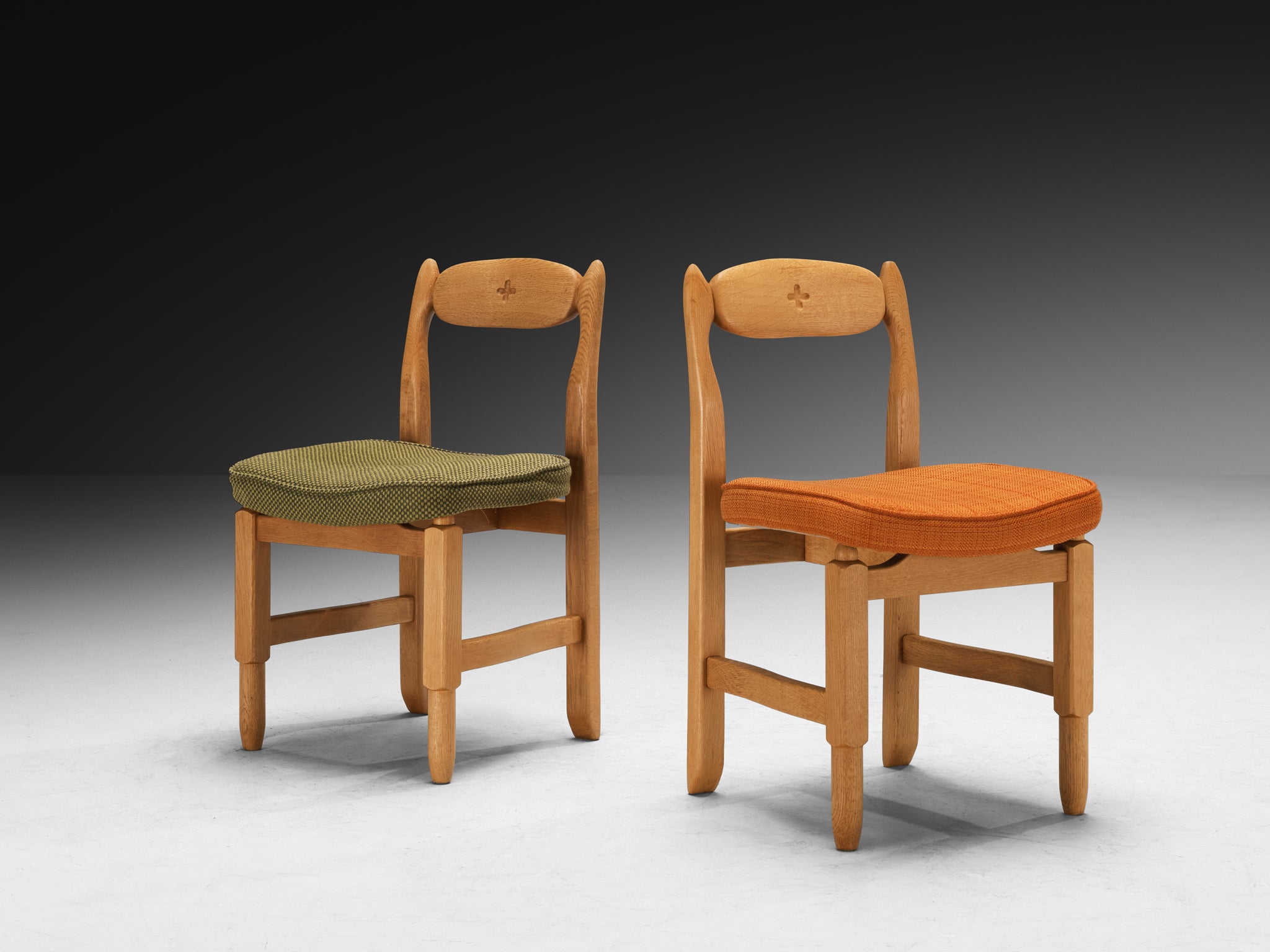Guillerme & Chambron 'Lorraine' Dining Chairs in Solid Oak Seating Morentz