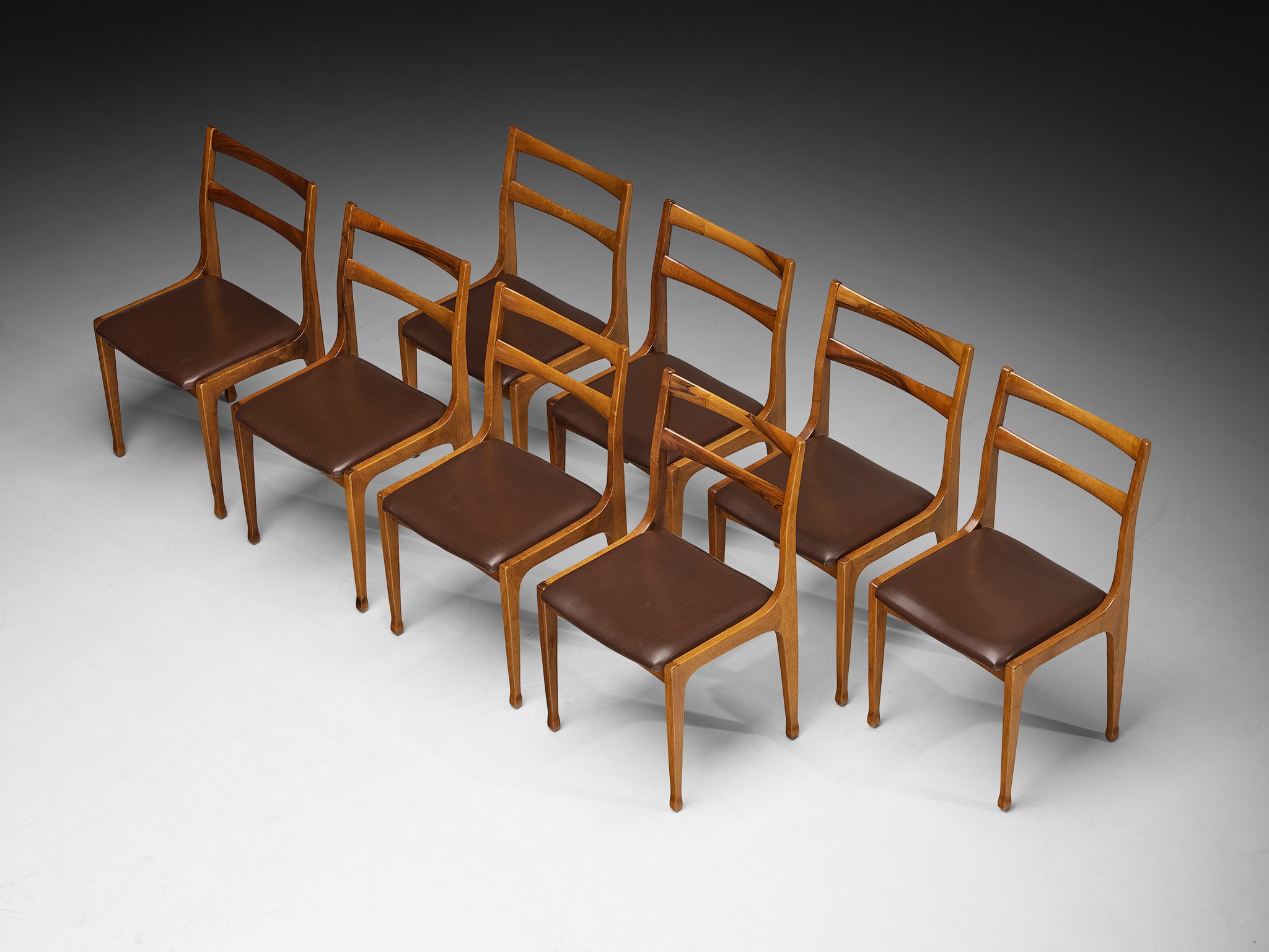 Italian Mid-Century Set of Eight Dining Chairs in Walnut Seating Morentz