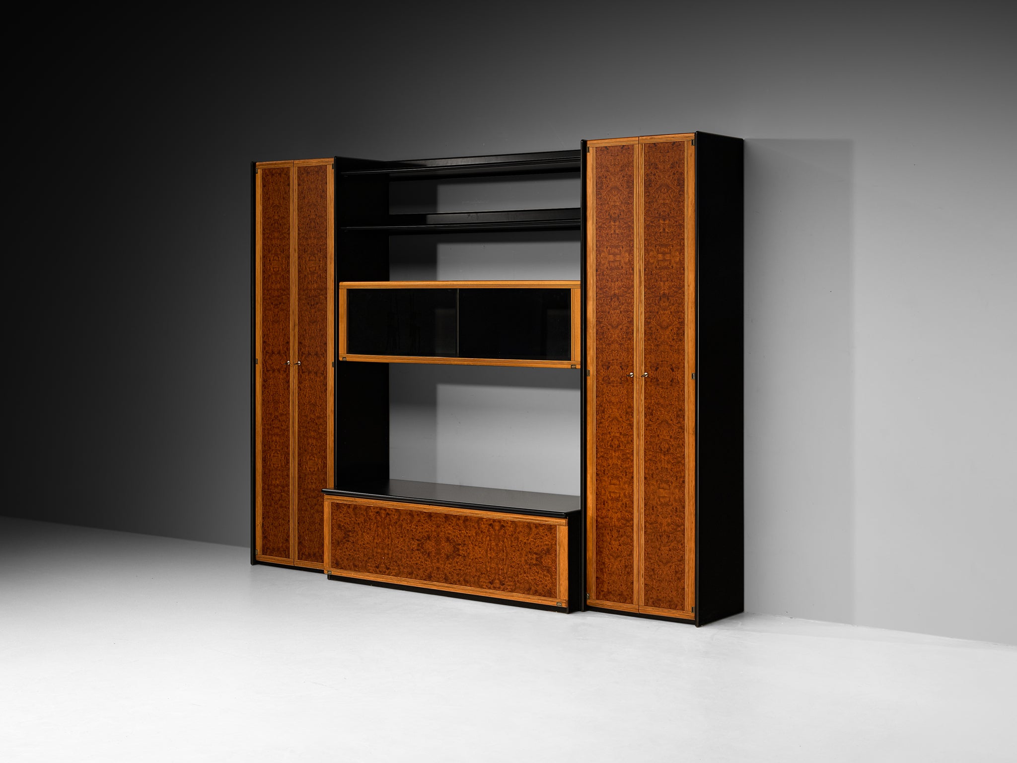 Afra & Tobia Scarpa for Maxalto 'Artona' Wall Unit with Vitrine in Walnut