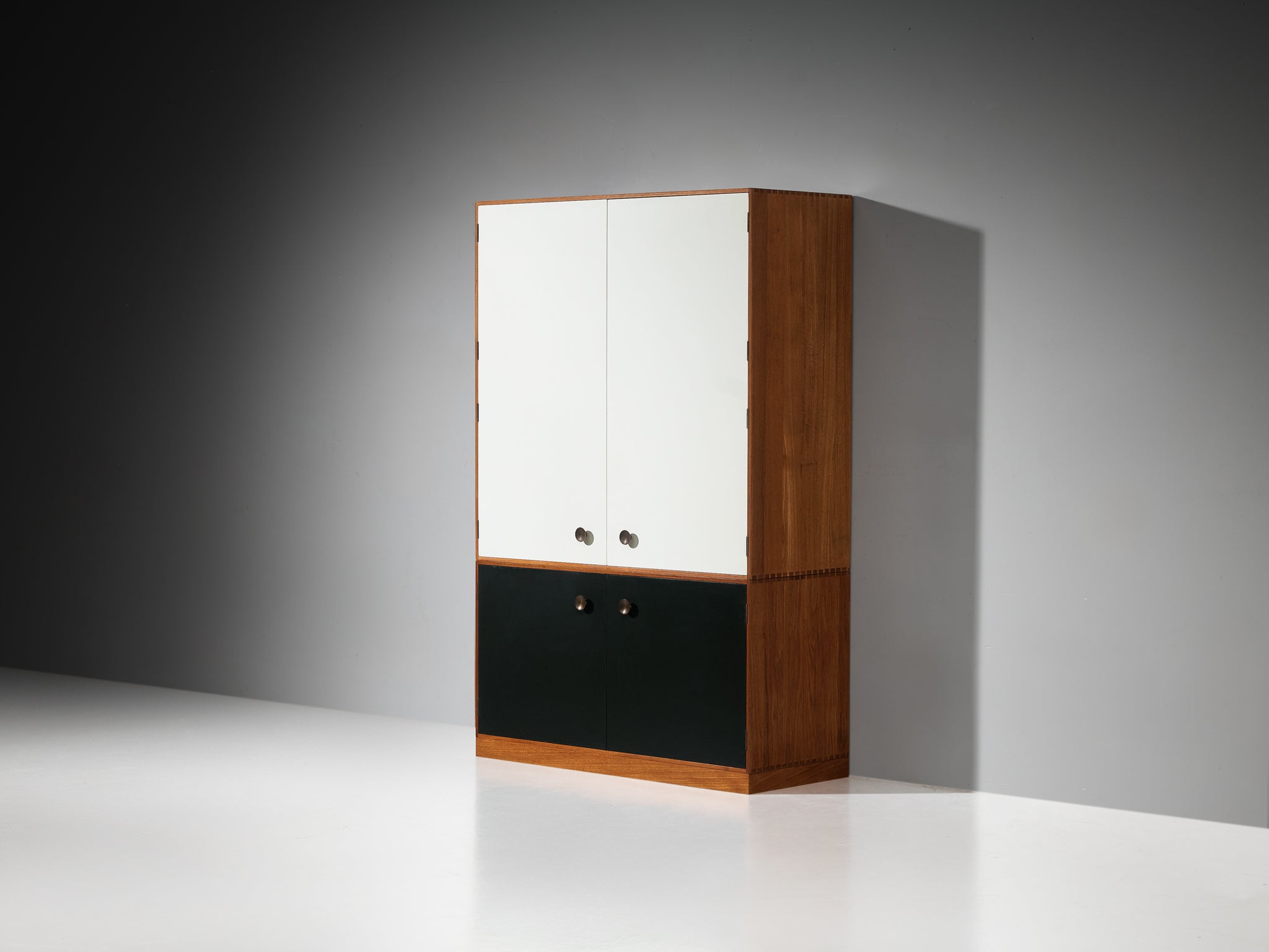 Jarl Heger for Jason Møbler Cabinet in Teak Case pieces and storage cabinets Morentz