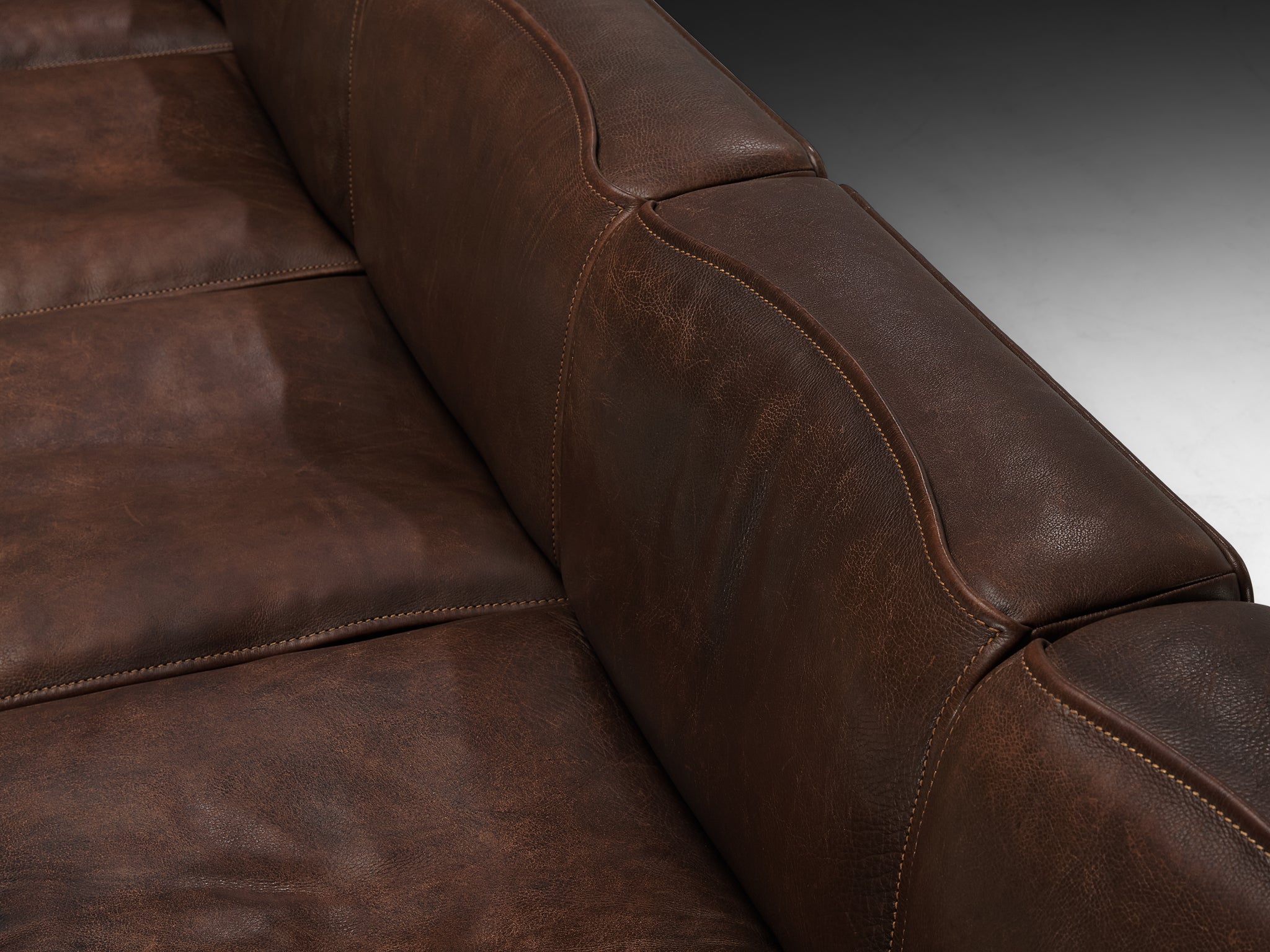 De Sede ‘DS-15’ Modular Sofa in Patinated Brown Leather