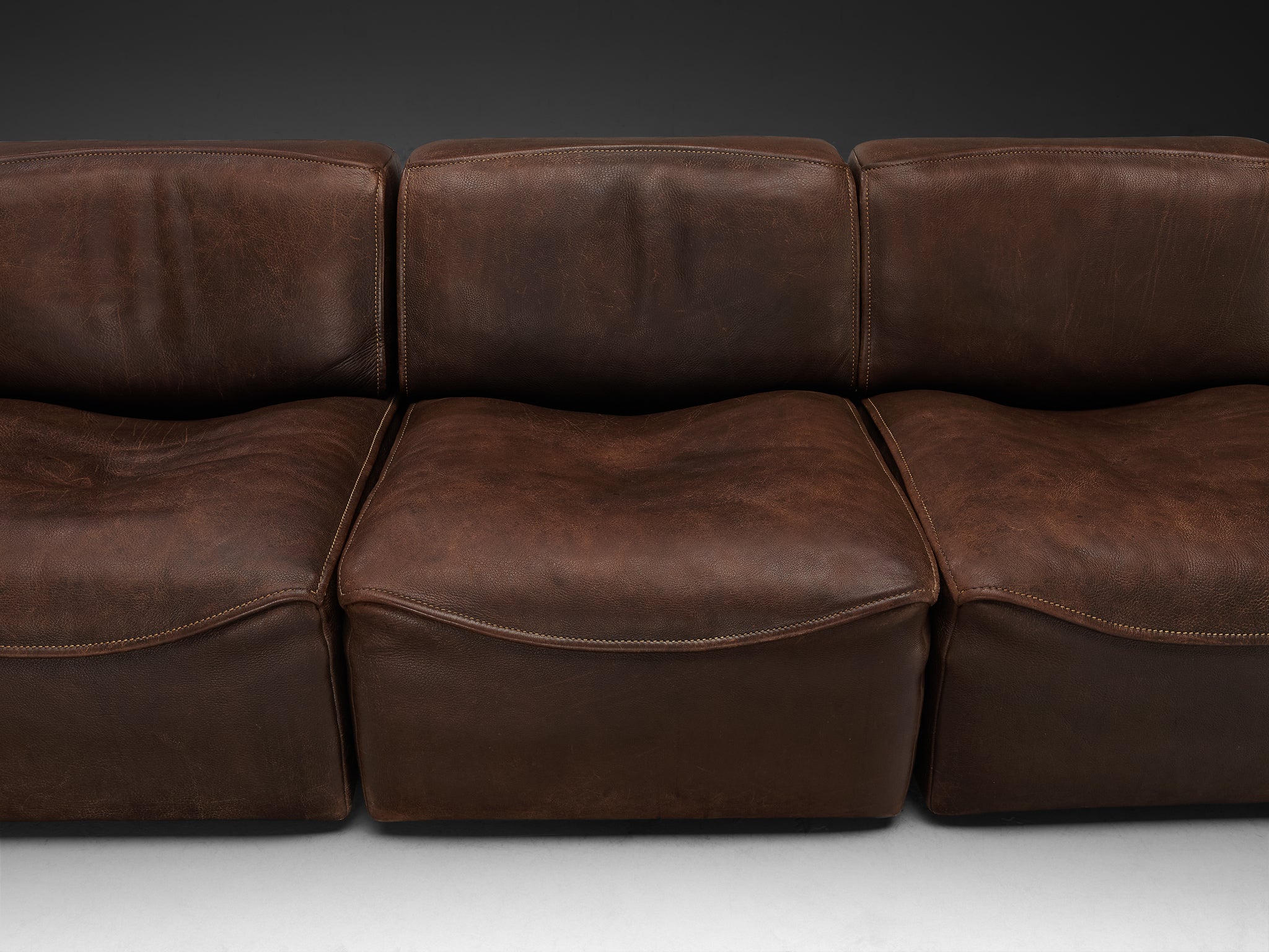 De Sede ‘DS-15’ Modular Sofa in Patinated Brown Leather