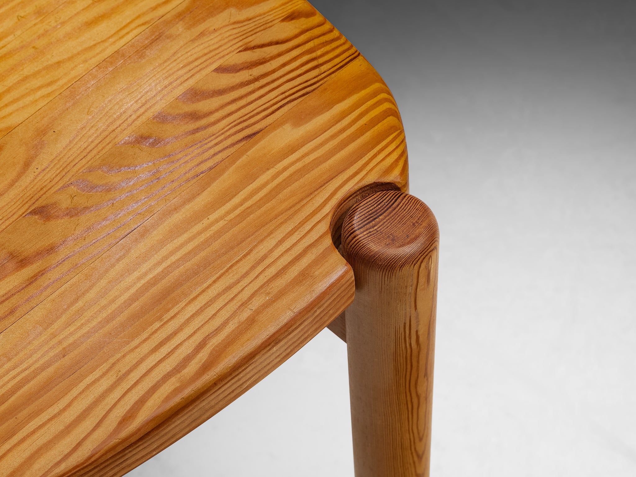 Set of Six Post-Modern Chairs in Solid Pine