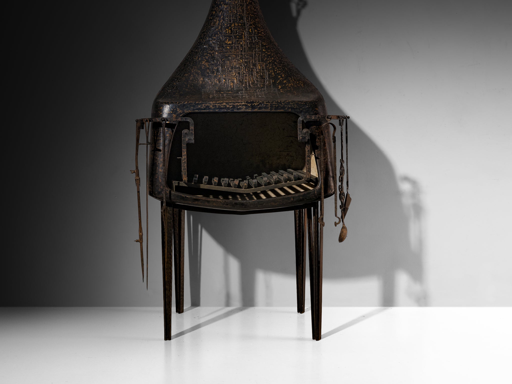 Ugo Trevisan Fireplace in Hammered Steel Building and Garden Elements Morentz
