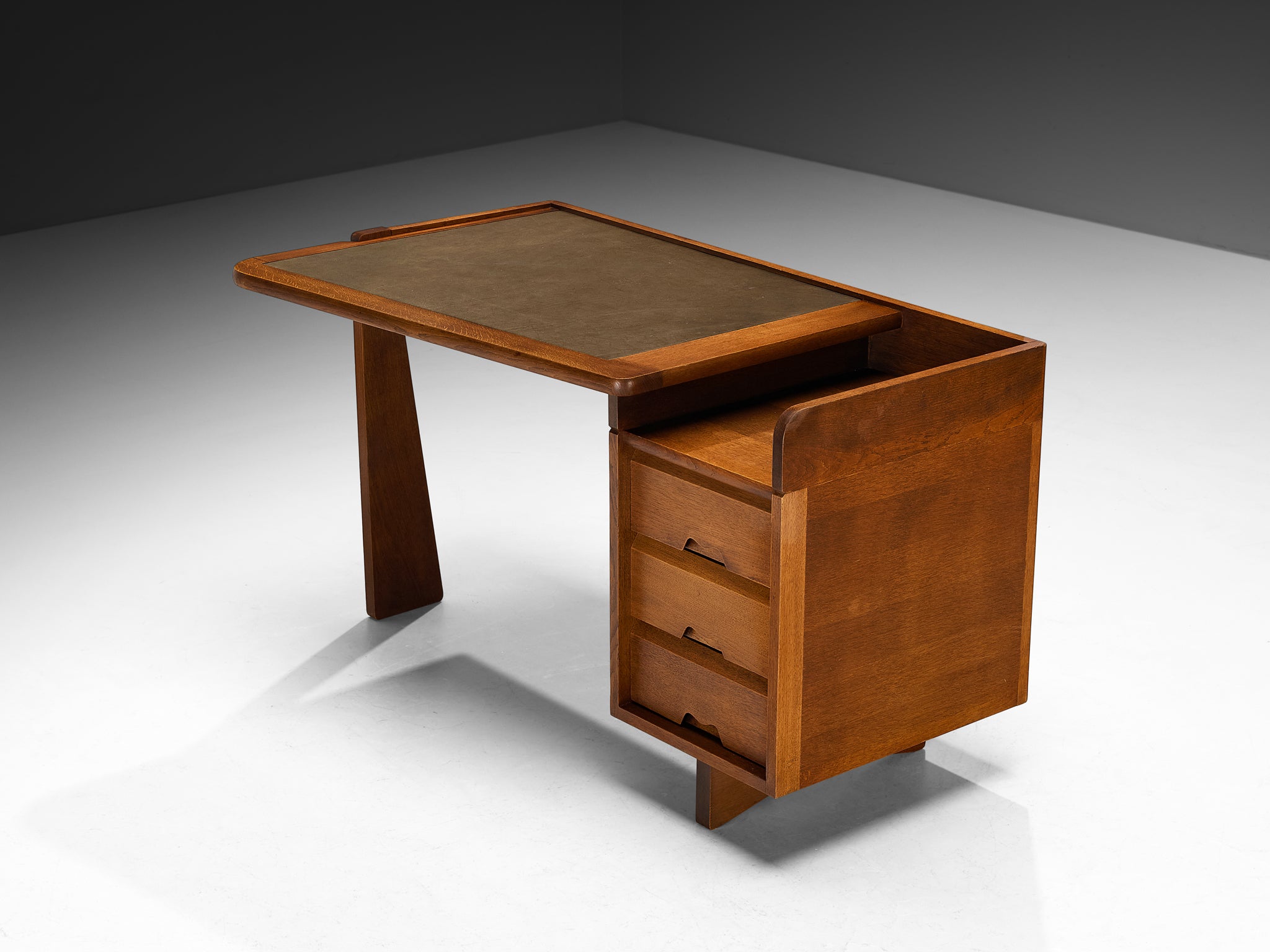 Guillerme & Chambron for Votre Maison Writing Desk in Oak and Leather Tables Morentz