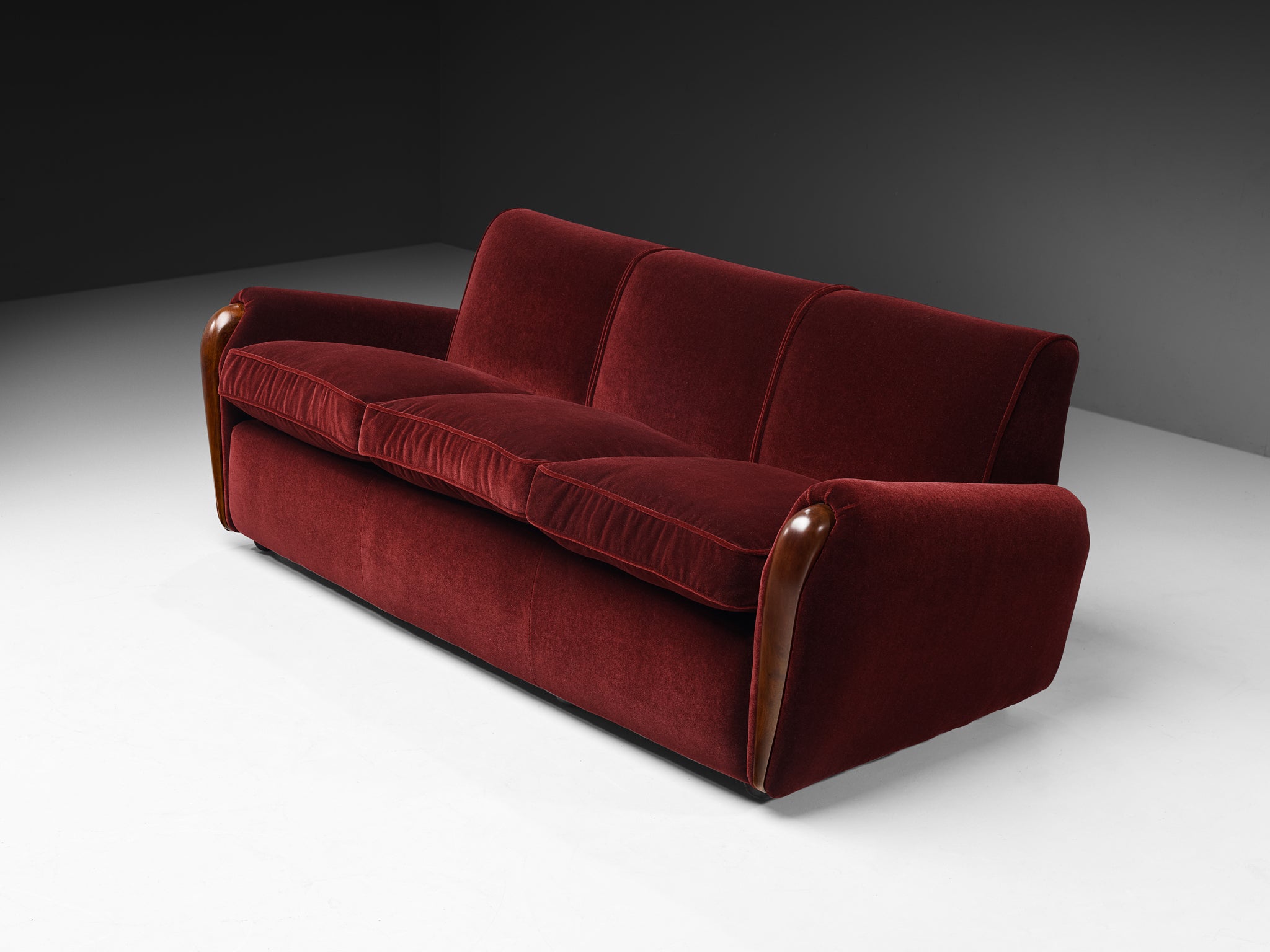 Osvaldo Borsani for Arredamenti Borsani Varedo Rare Three-Seat Sofa in Walnut and Mohair Seating Morentz