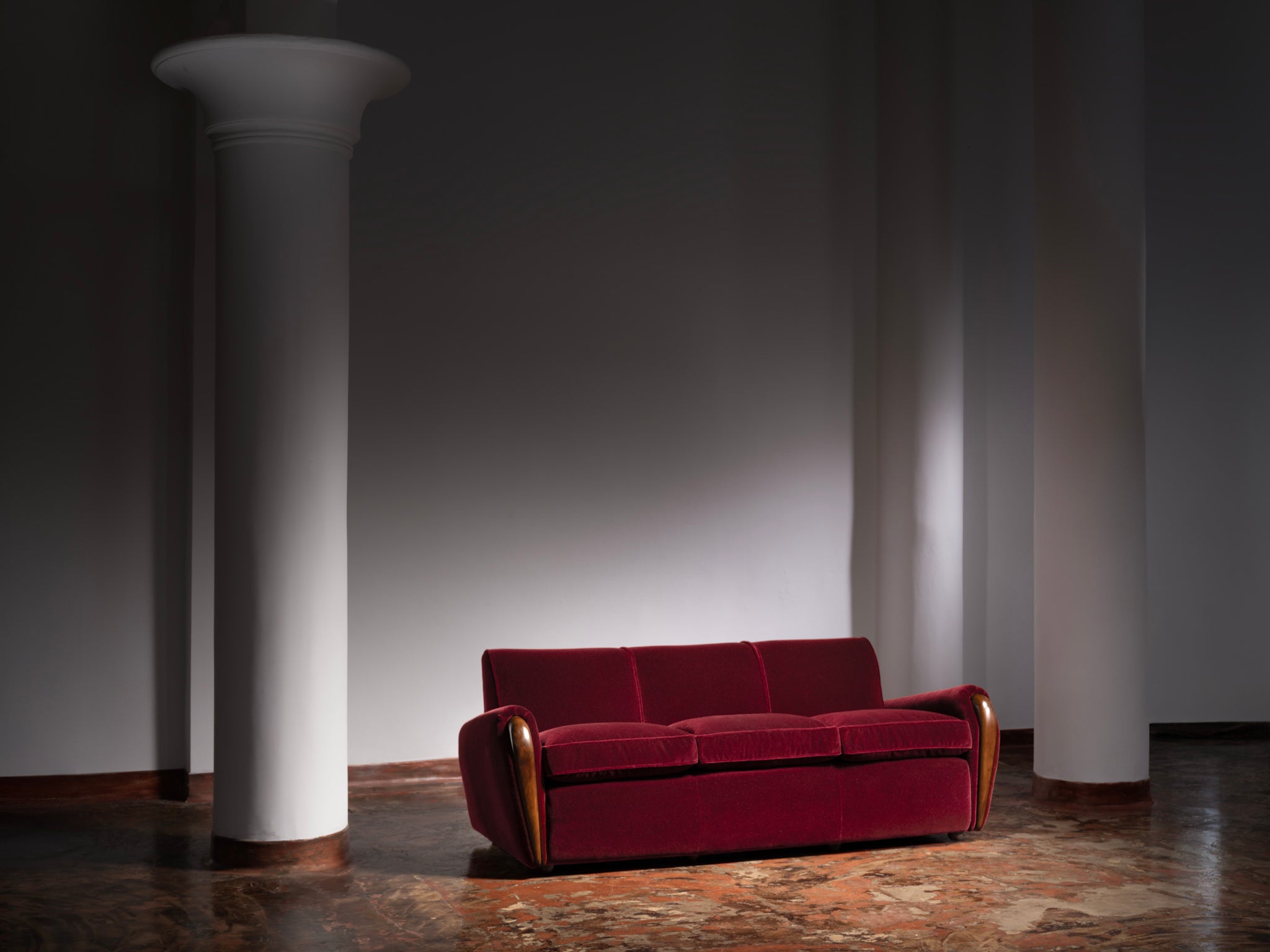 Osvaldo Borsani for Arredamenti Borsani Varedo Rare Three-Seat Sofa in Walnut and Mohair Seating Morentz