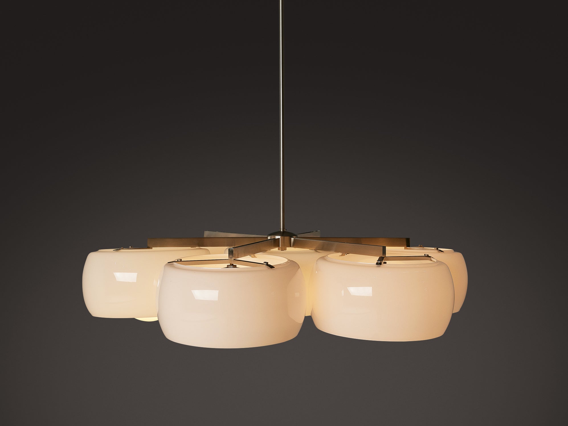 Vico Magistretti for Artemide Chandelier 'Eptaclinio' in Opaline Glass Lighting Morentz