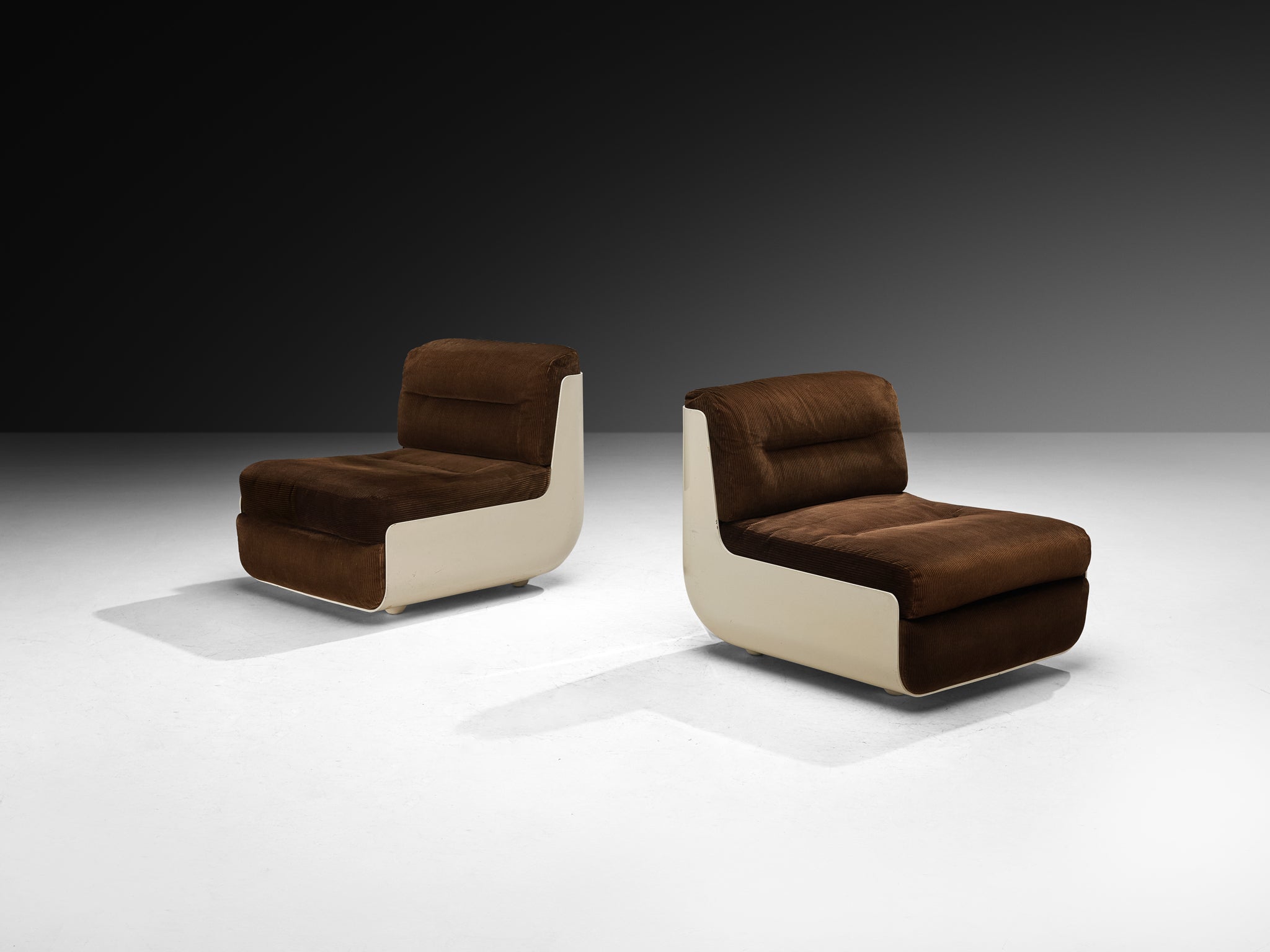 Rodolfo Bonetto and Giotto Stoppino for Tarlisio Pair of 'Bossa' Lounge Chairs in Fiberglass Seating Morentz