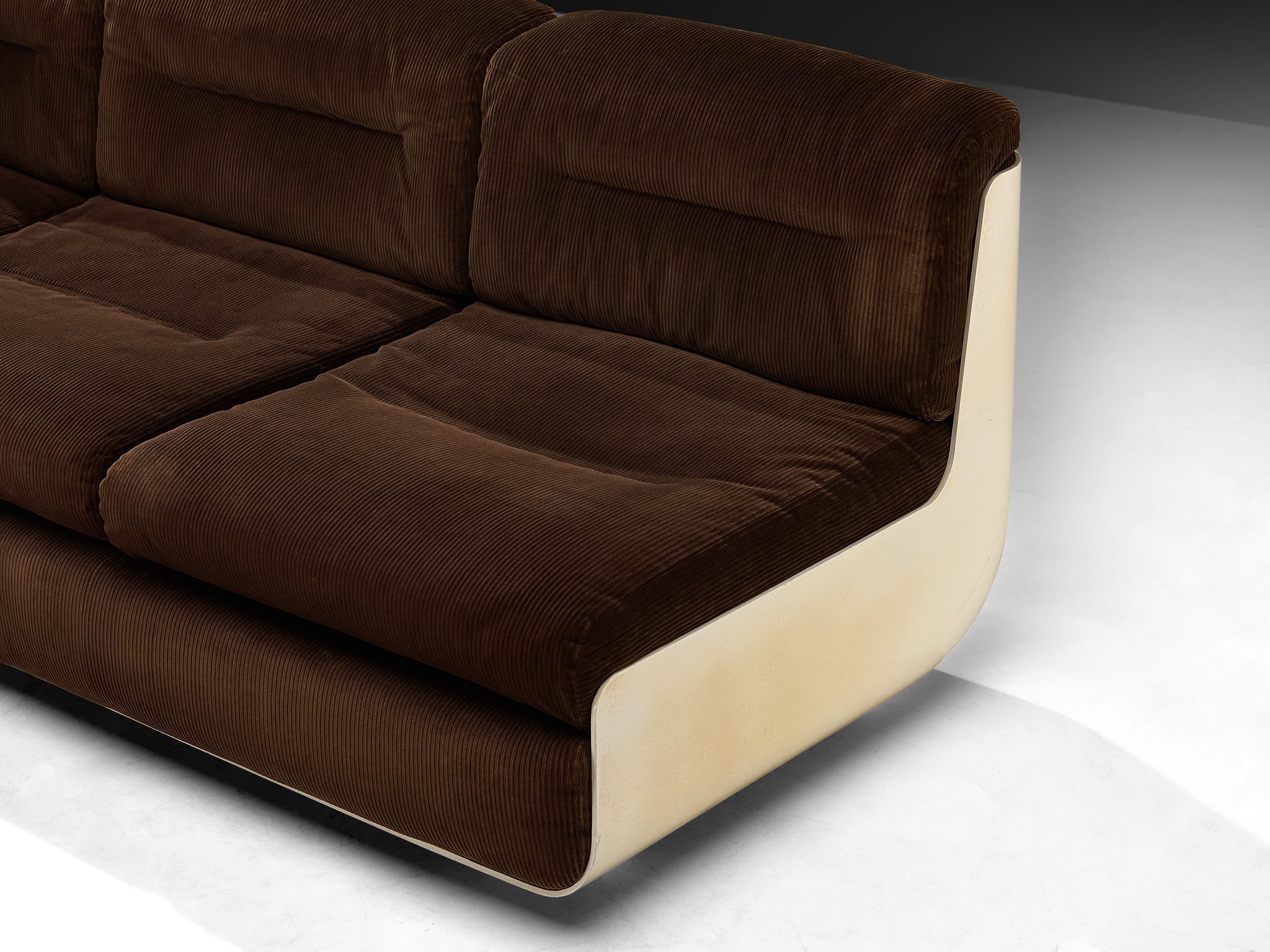 Rare Rodolfo Bonetto and Giotto Stoppino for Tarlisio 'Bossa' Sofa in Fiberglass and Brown Corduroy Seating Morentz