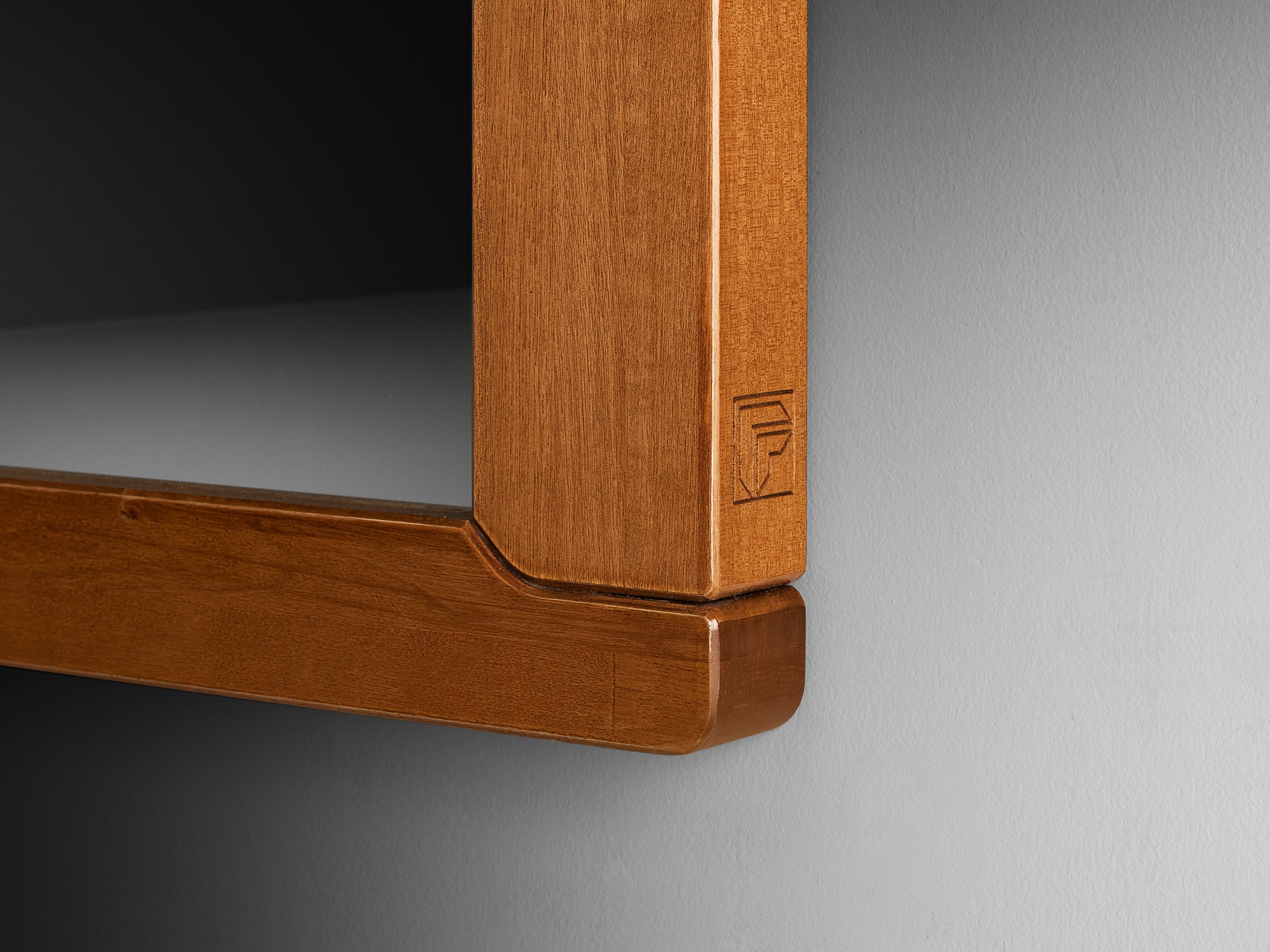 Post-Modern Italian Wall Mirror in Walnut Mirrors Morentz