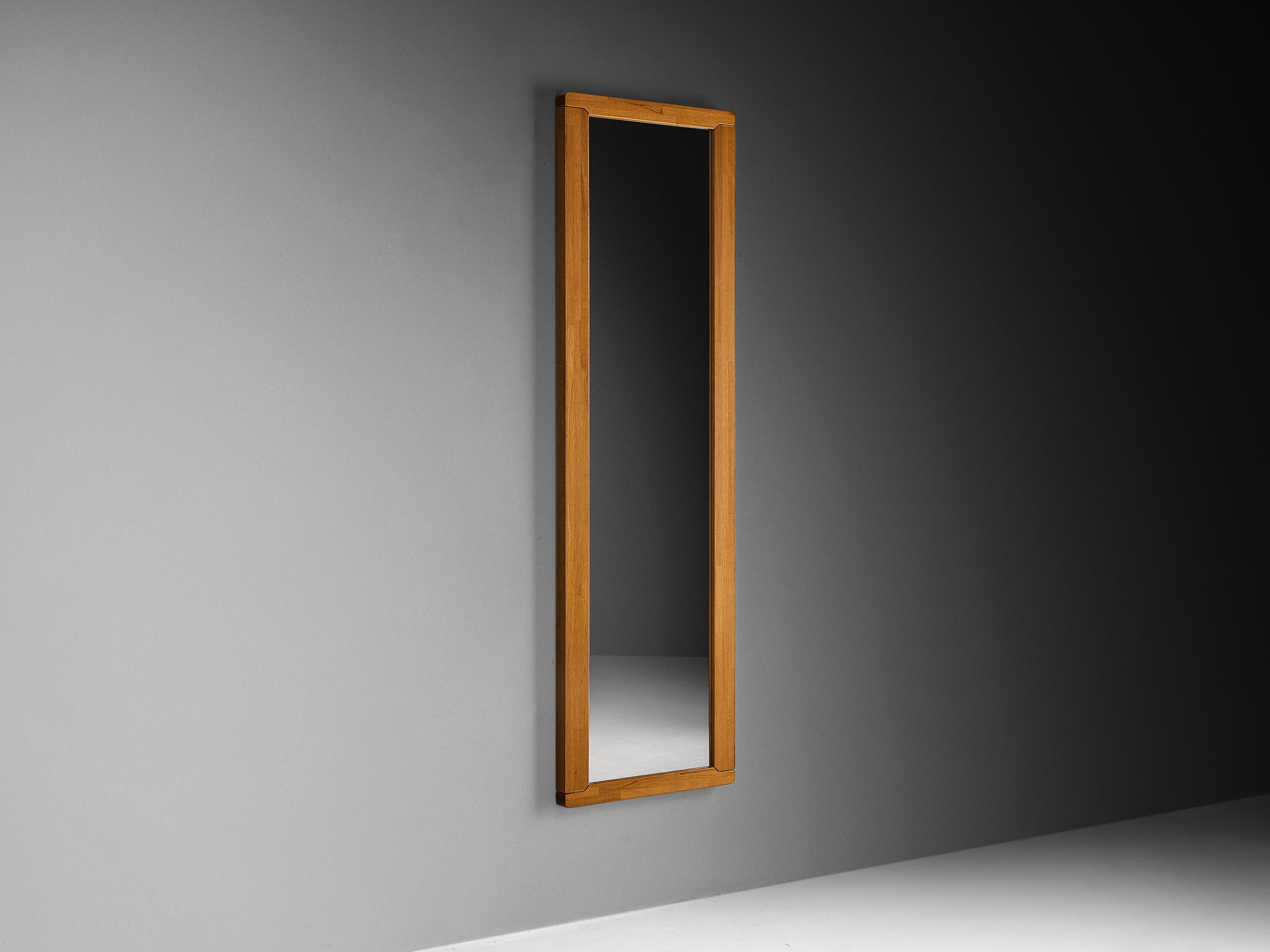 Post-Modern Italian Wall Mirror in Walnut Mirrors Morentz