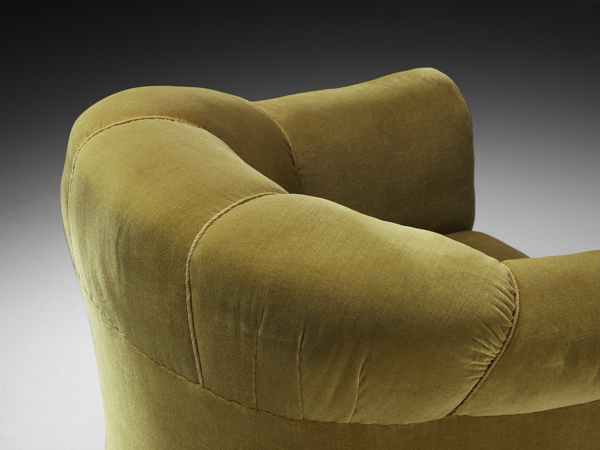 Pair of Mid-Century Lounge Chairs in Green Velvet Seating Morentz