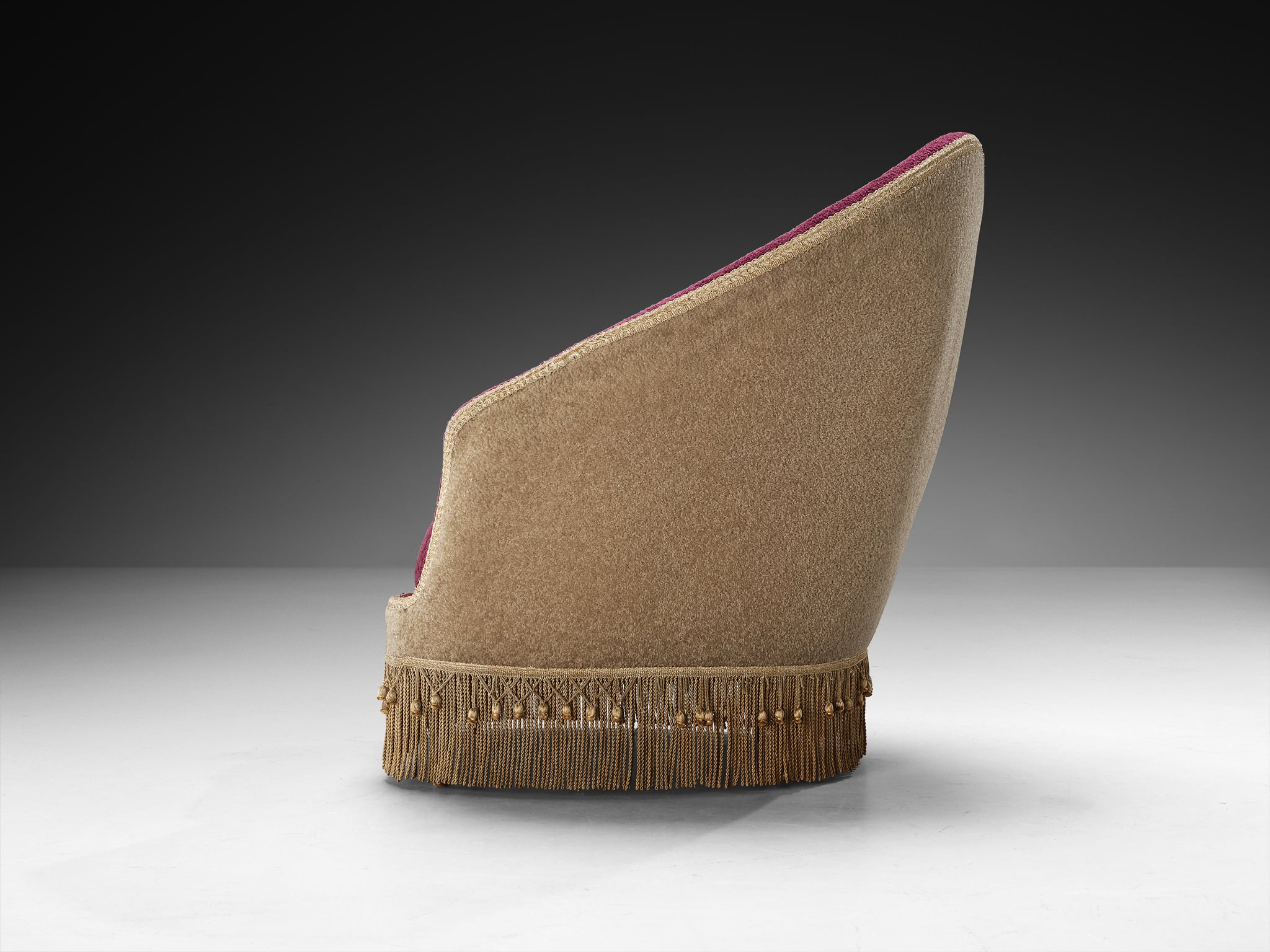 Italian Mid-Century Modern Curved Armchairs Seating Morentz