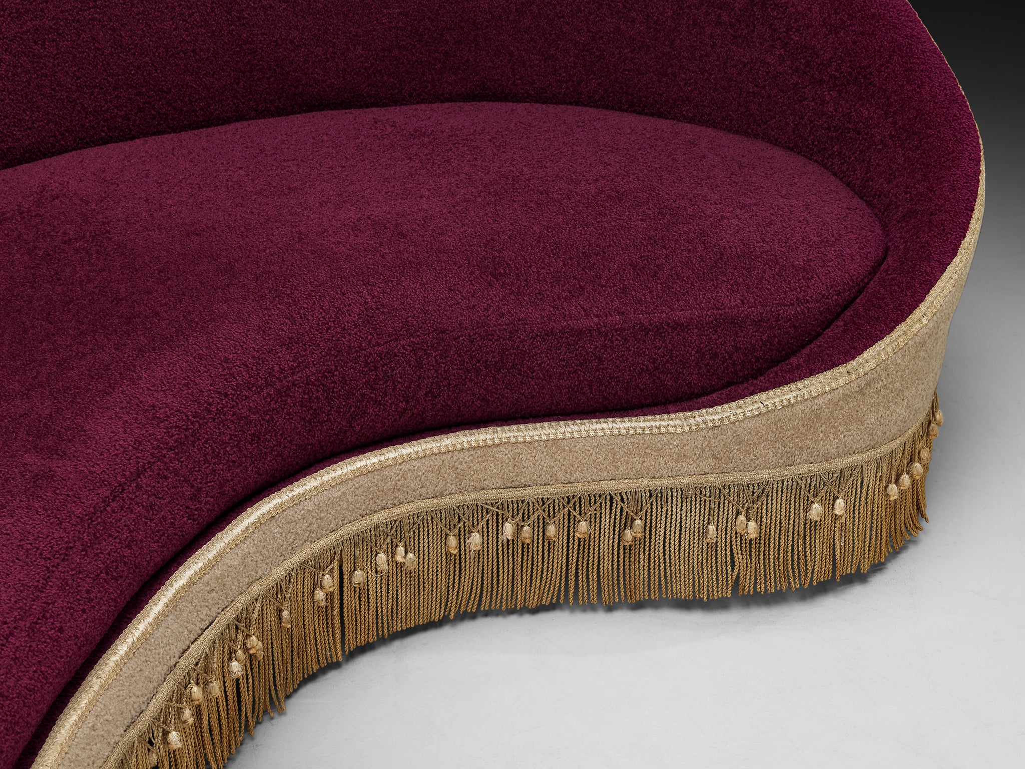 Italian Mid-Century Modern Curved Sofa Seating Morentz