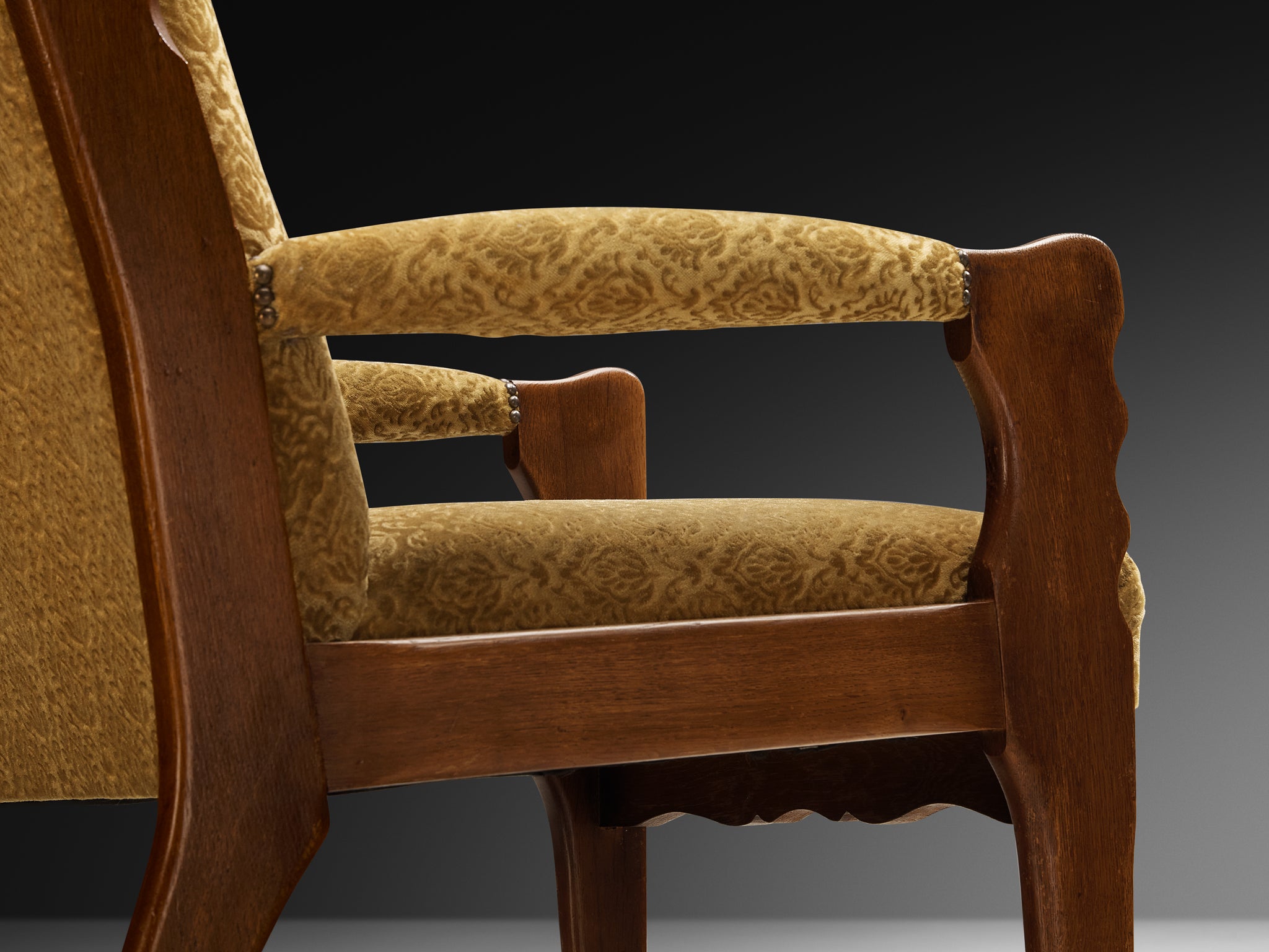 Pair of Lounge Chairs with Curved Front Legs in Oak and Fabric 1940s Seating Morentz