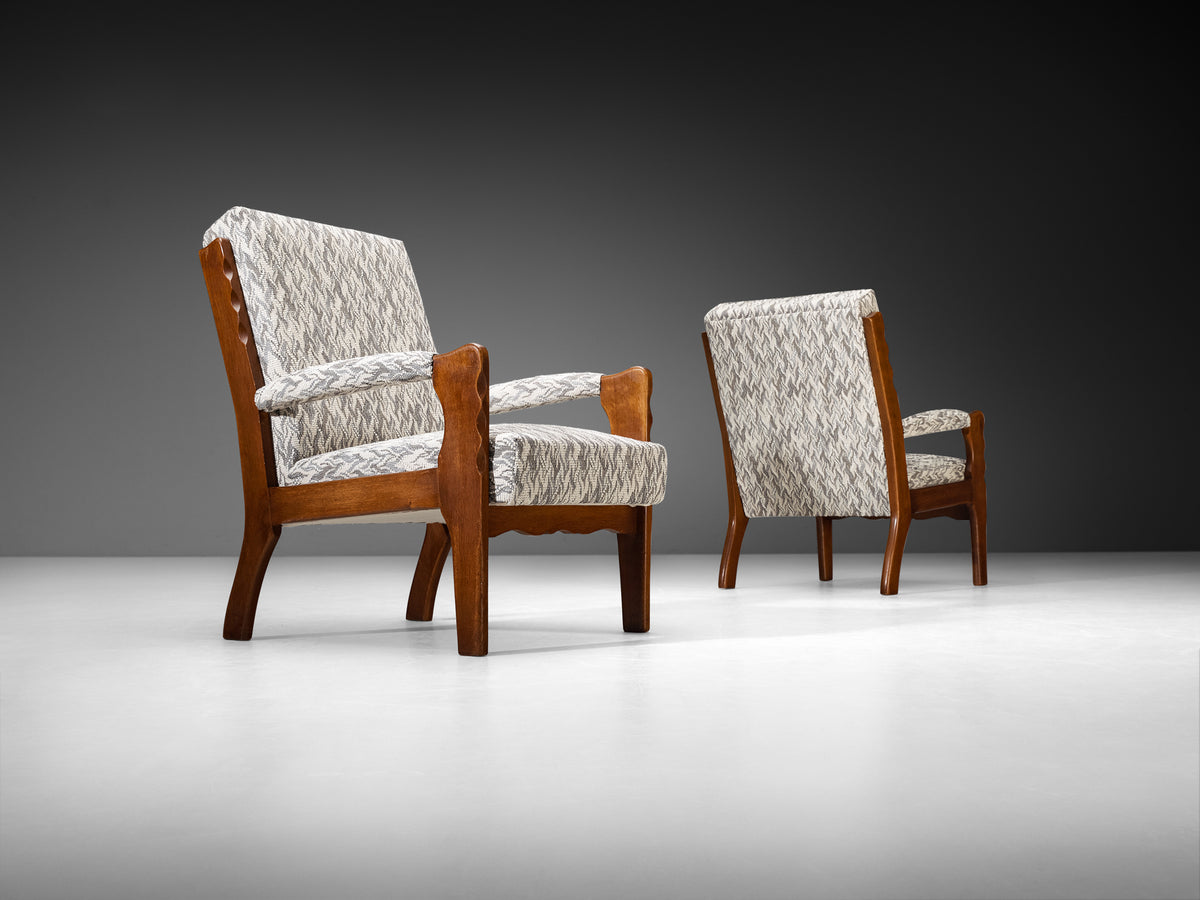 Pair of Lounge Chairs with Curved Front Legs in Oak and Fabric 1940s Seating Morentz