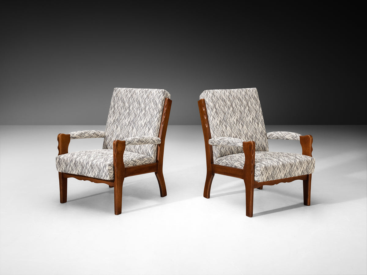 Pair of Lounge Chairs with Curved Front Legs in Oak and Fabric 1940s Seating Morentz