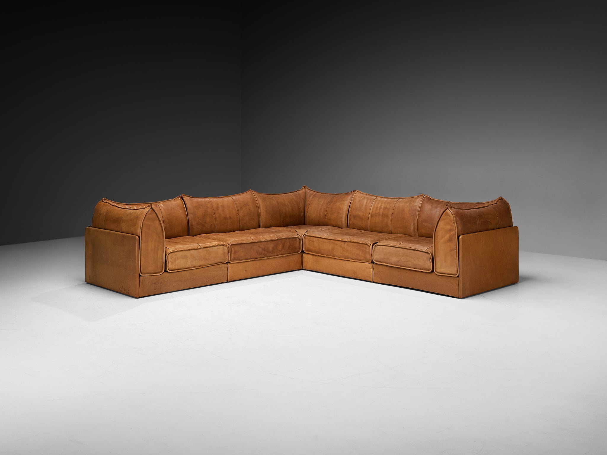 De Sede 'Pagoda' DS-19 Sectional Sofa in Cognac Brown Leather Seating Morentz