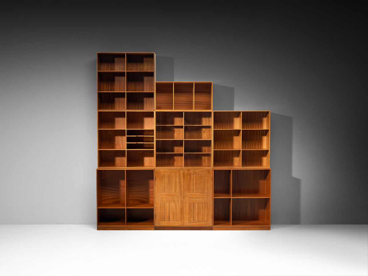 Mogens Koch for Rud Radmussen Modular Bookcase in Mahogany Case pieces and storage cabinets Morentz
