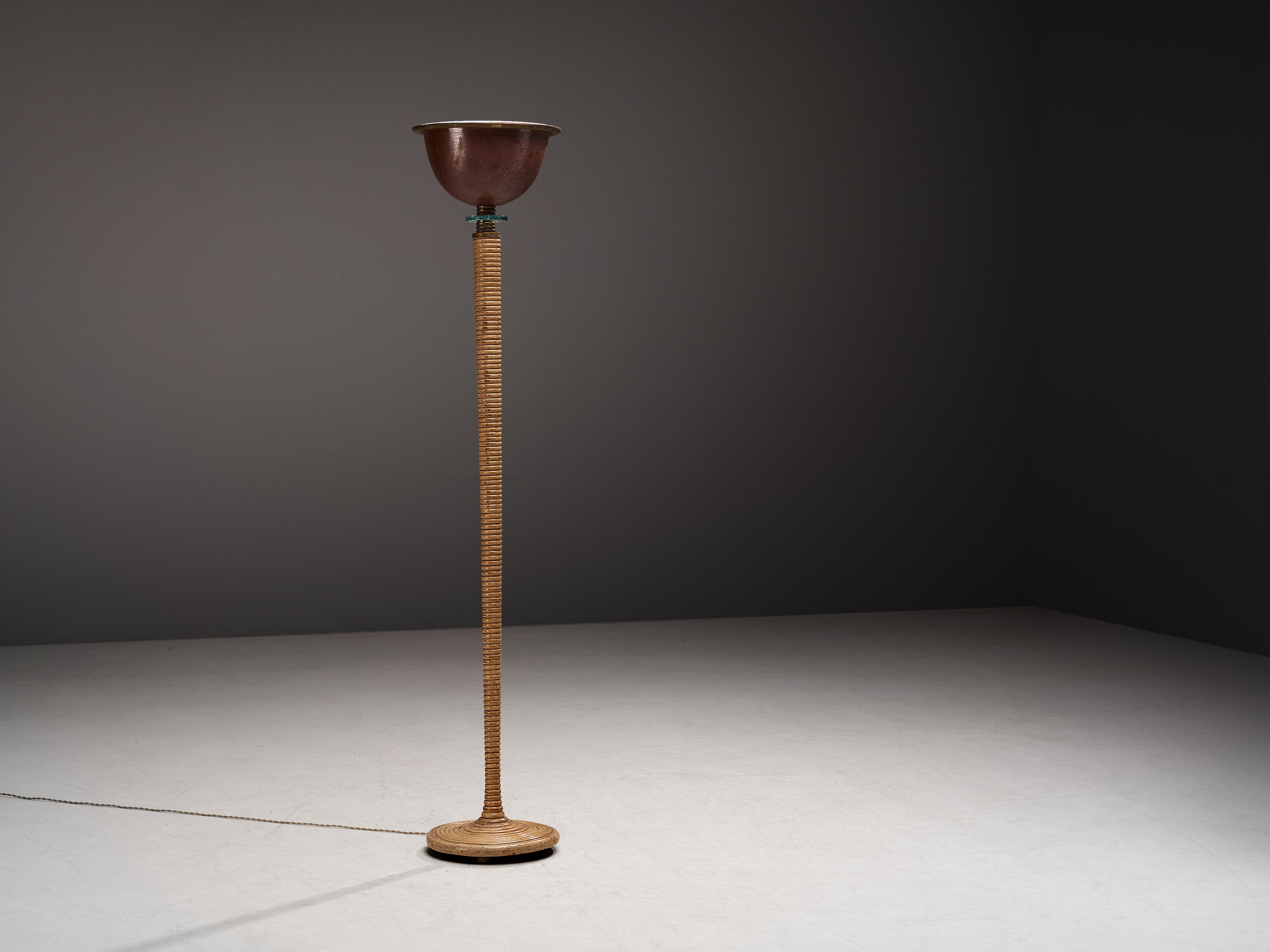 Rare Marcello Piacentini 1920s Floor Lamp in Patinated Copper and Maple Lighting Morentz