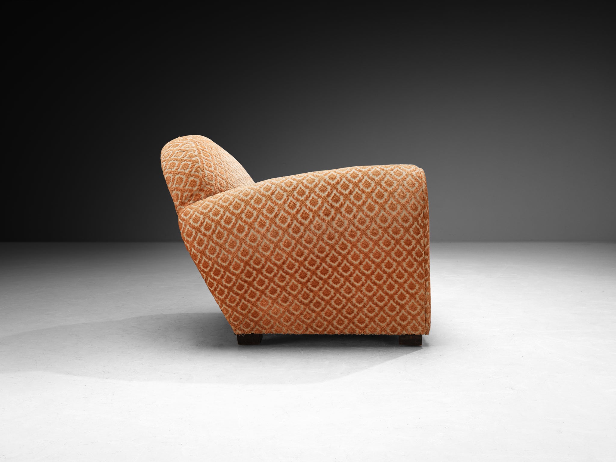 Pair of lounge Chairs in Patterned Fabric and Organic Shape Seating Morentz