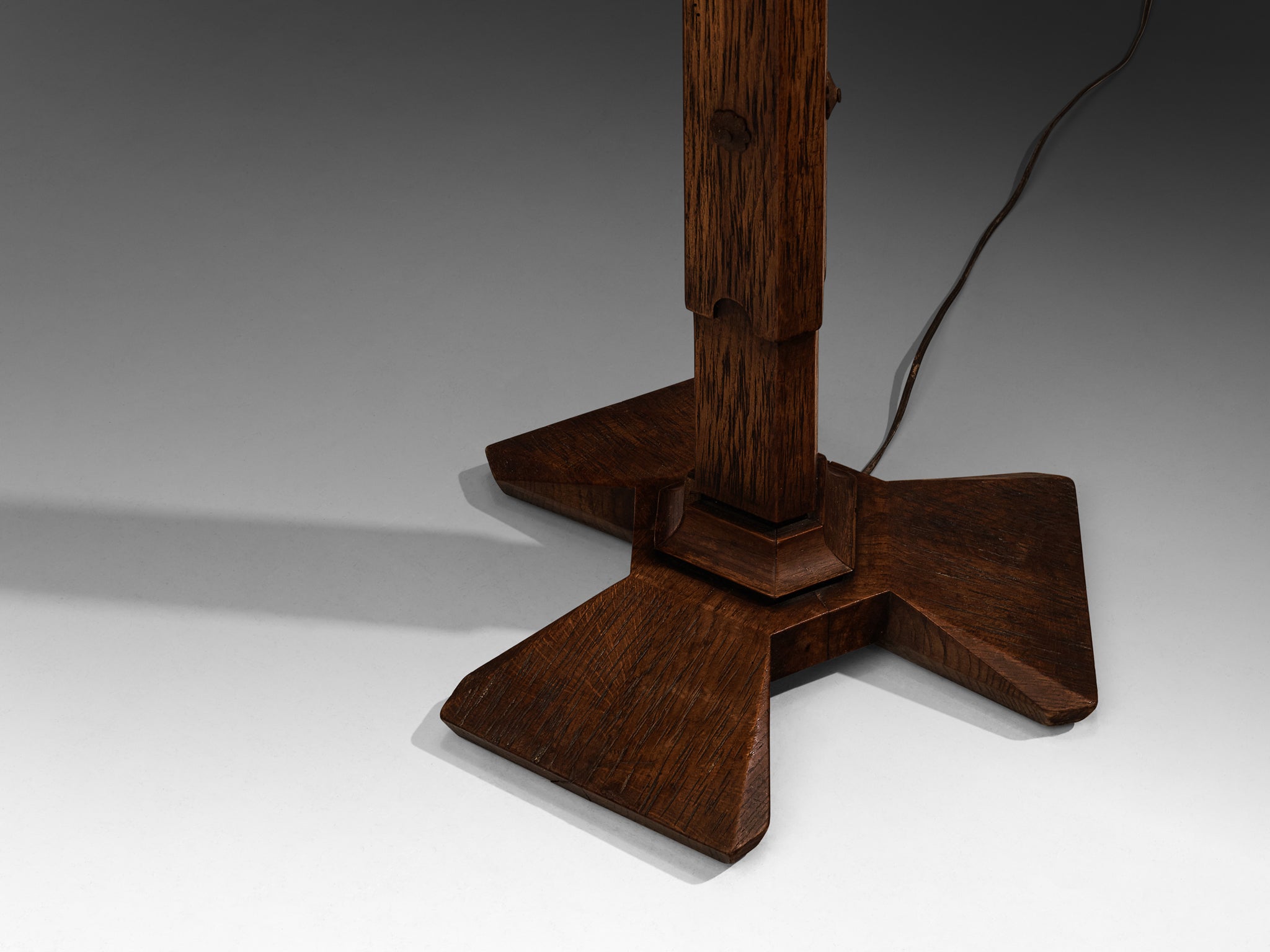 Italian Art Deco Ernesto Valabrega for Vittorio Valabrega Floorlamp in Oak Lighting Morentz