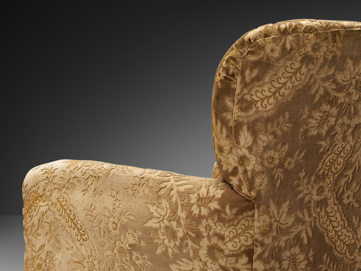 Mid-Century 1940s Lounge Chair in Floral Upholstery Seating Morentz