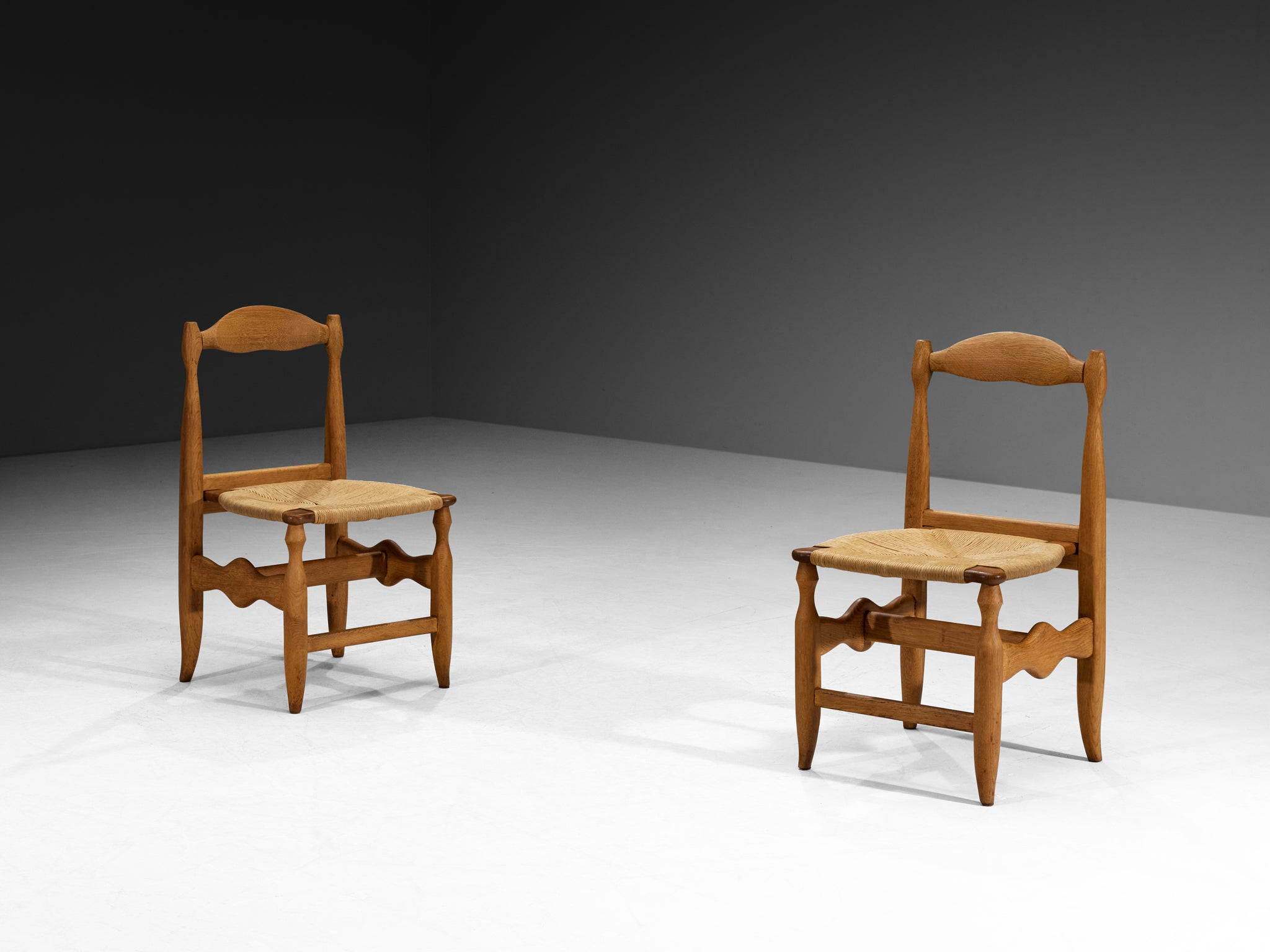 Guillerme & Chambron Set of Six Dining Chairs in Solid Oak and Rush Seating Morentz