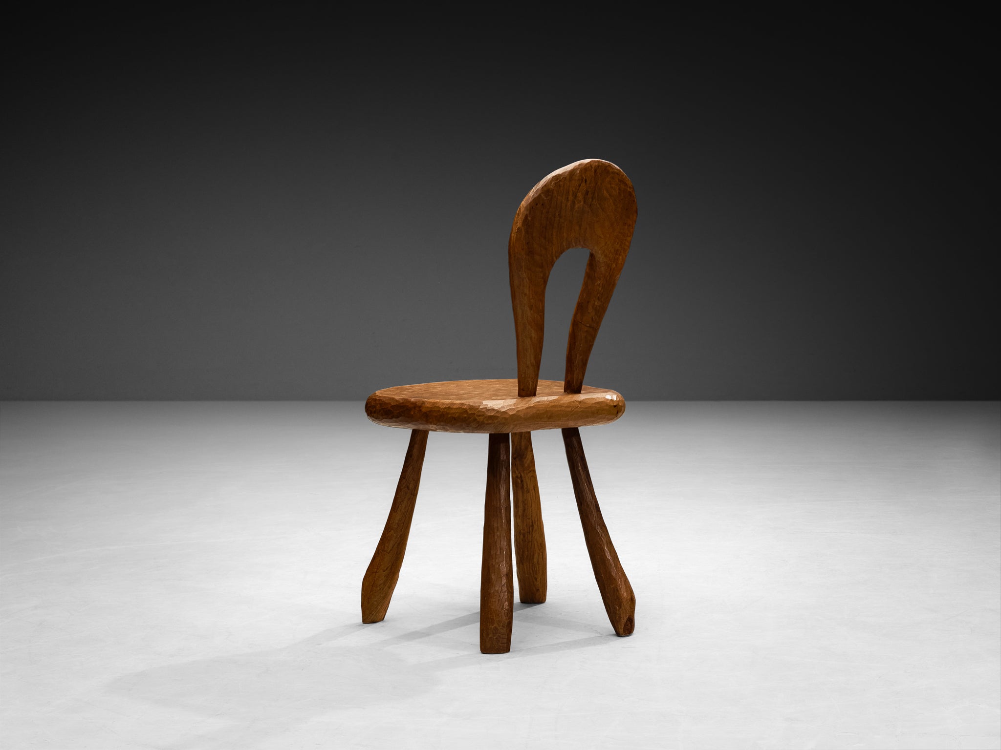 Brutalist French Set of Eight Dining Chairs in Gouge Solid Elm by Cabinetmaker Seating Morentz