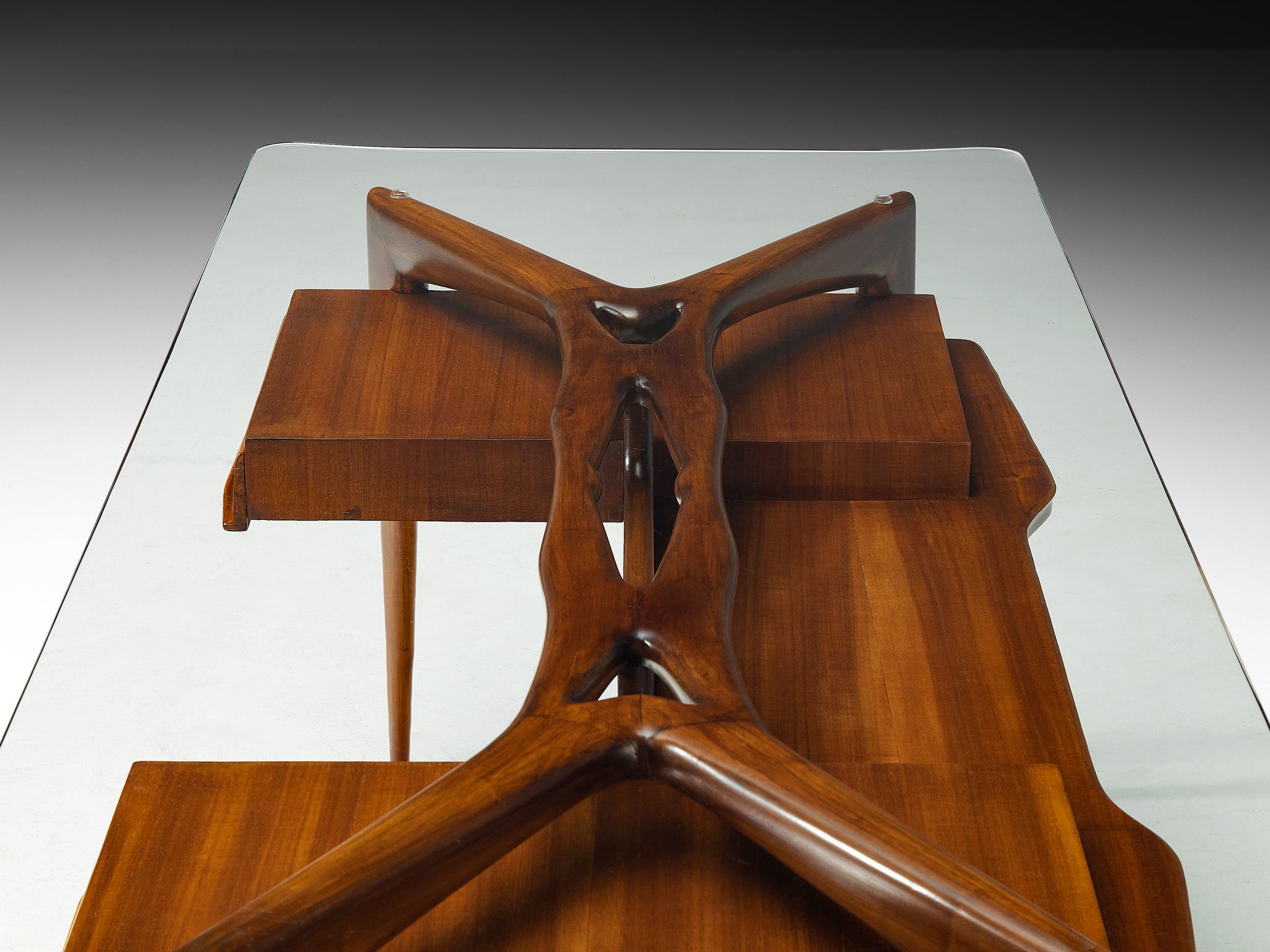 Italian Mid-Century Modern 1950s Sculptural Writing Desk in Mahogany Tables Morentz