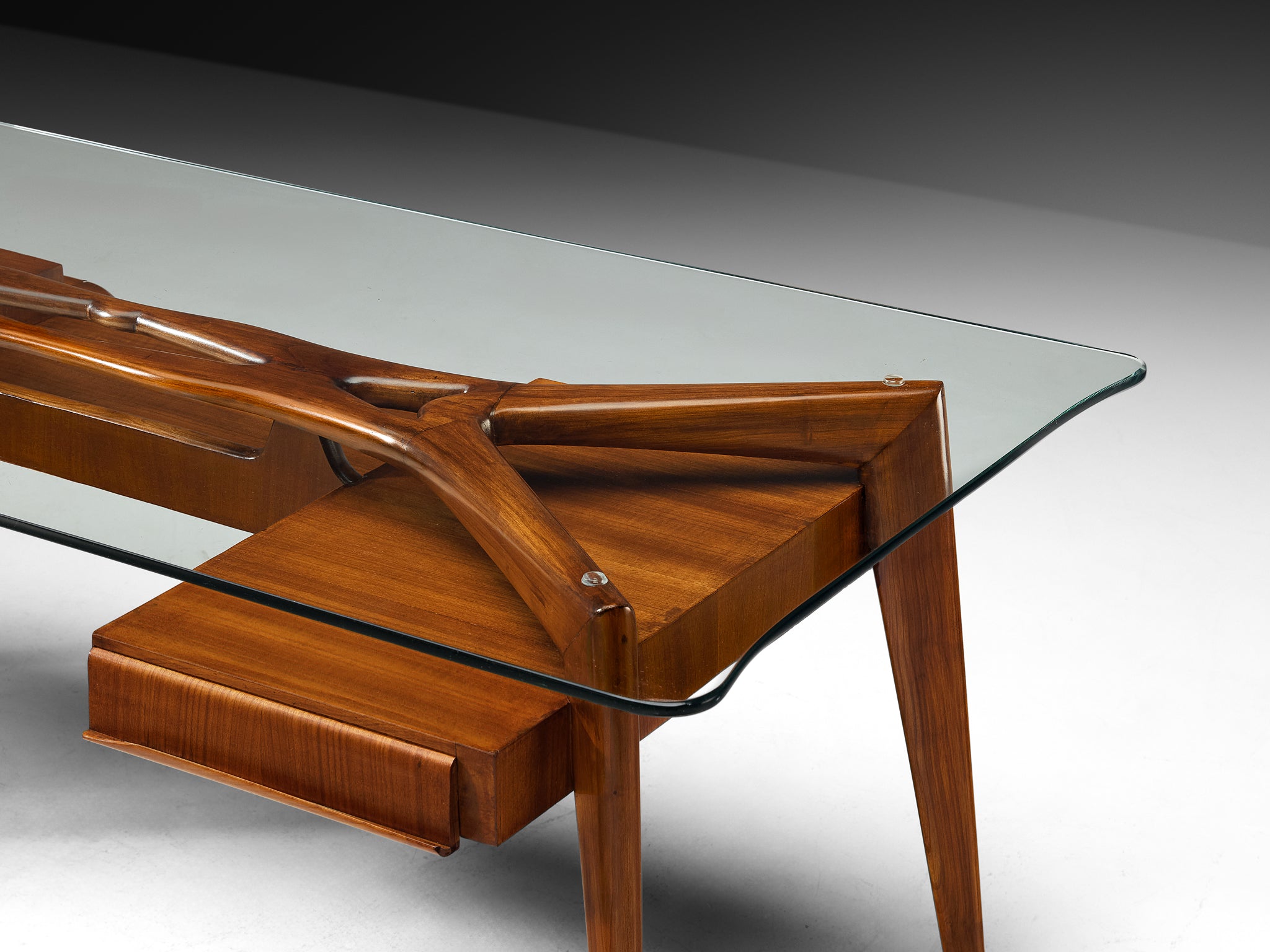 Italian Mid-Century Modern 1950s Sculptural Writing Desk in Mahogany Tables Morentz