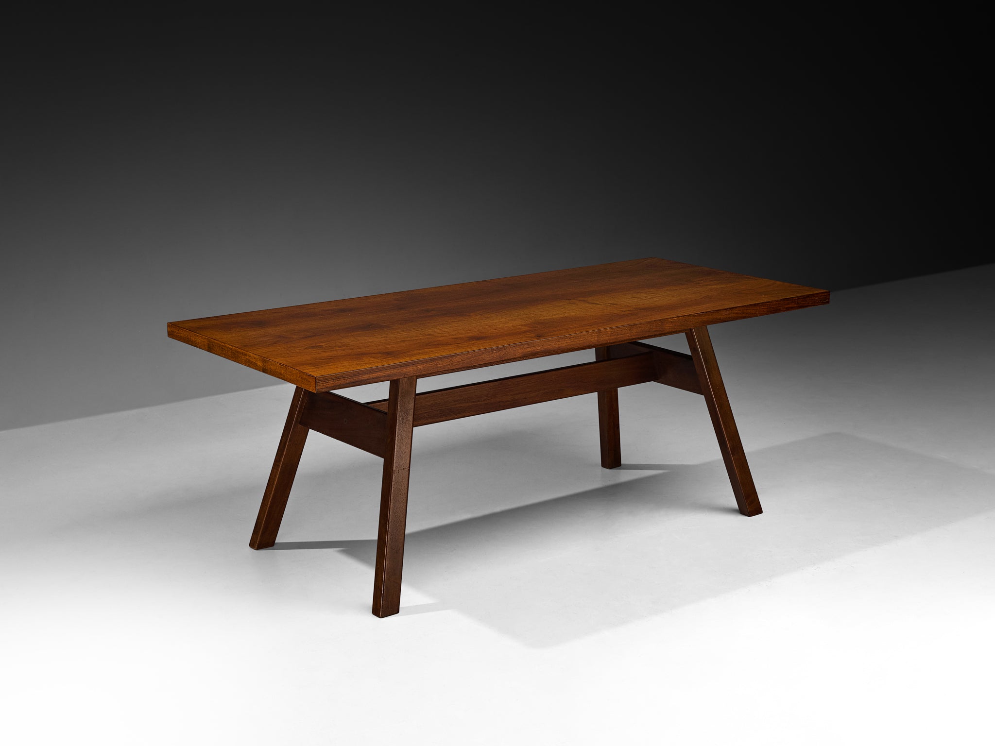 Giovanni Michelucci for Poltronova 'Torbecchia' Dining Table in Walnut Tables Morentz