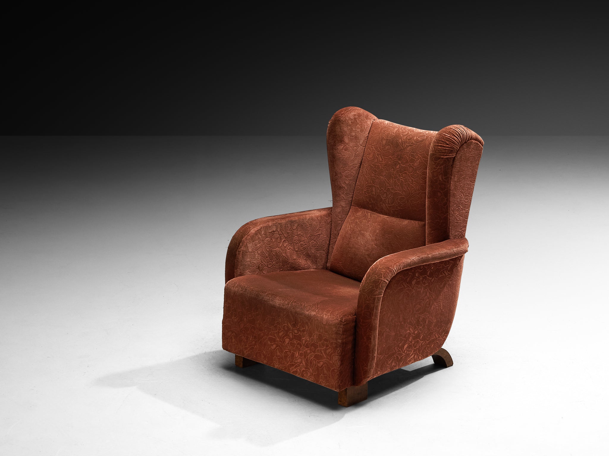 Lounge Chair in Walnut and Fabric 1950s Seating Morentz