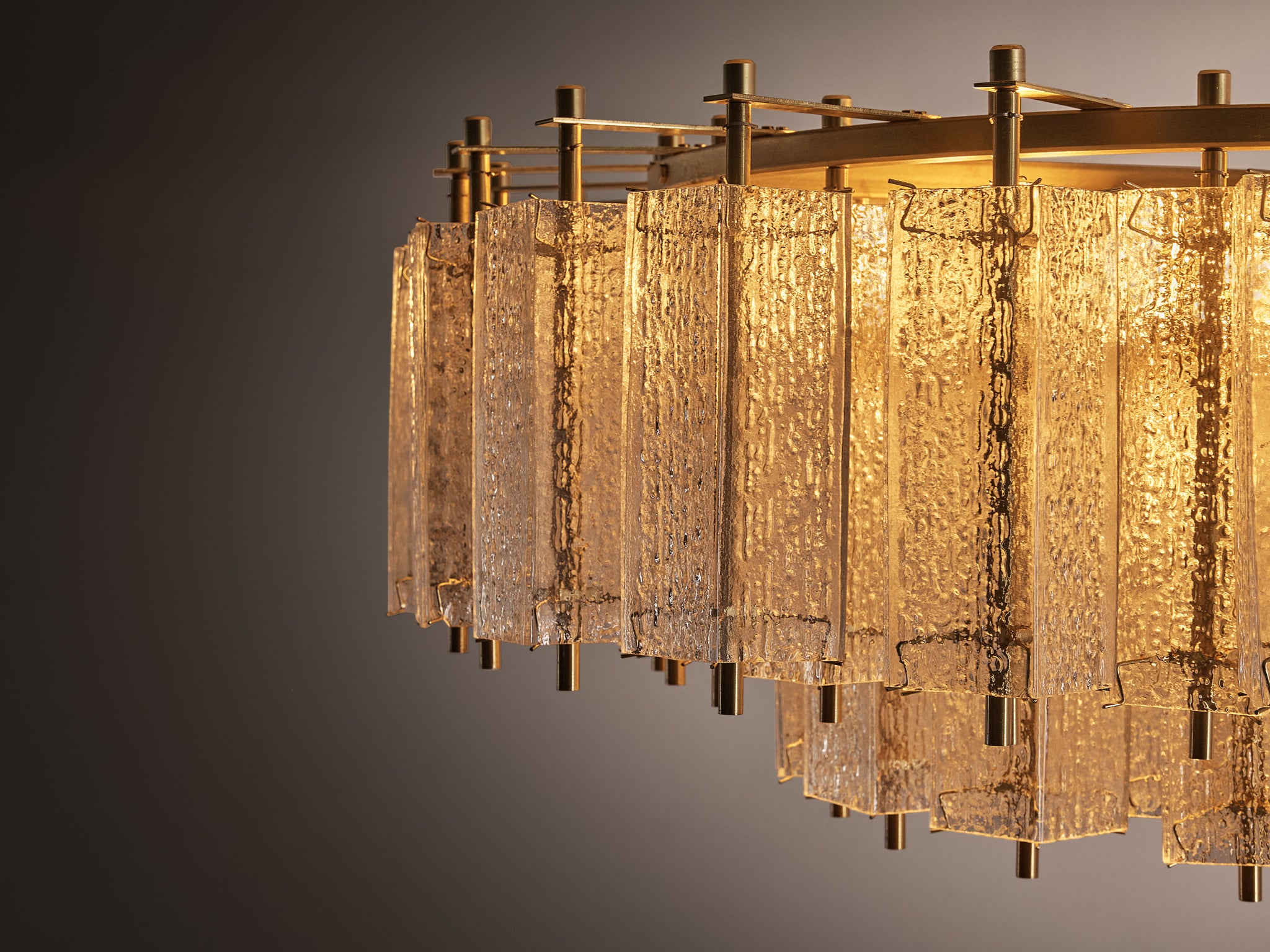 Large Mid-Century Modern Tiered Glass Chandelier Width 114cm/45in