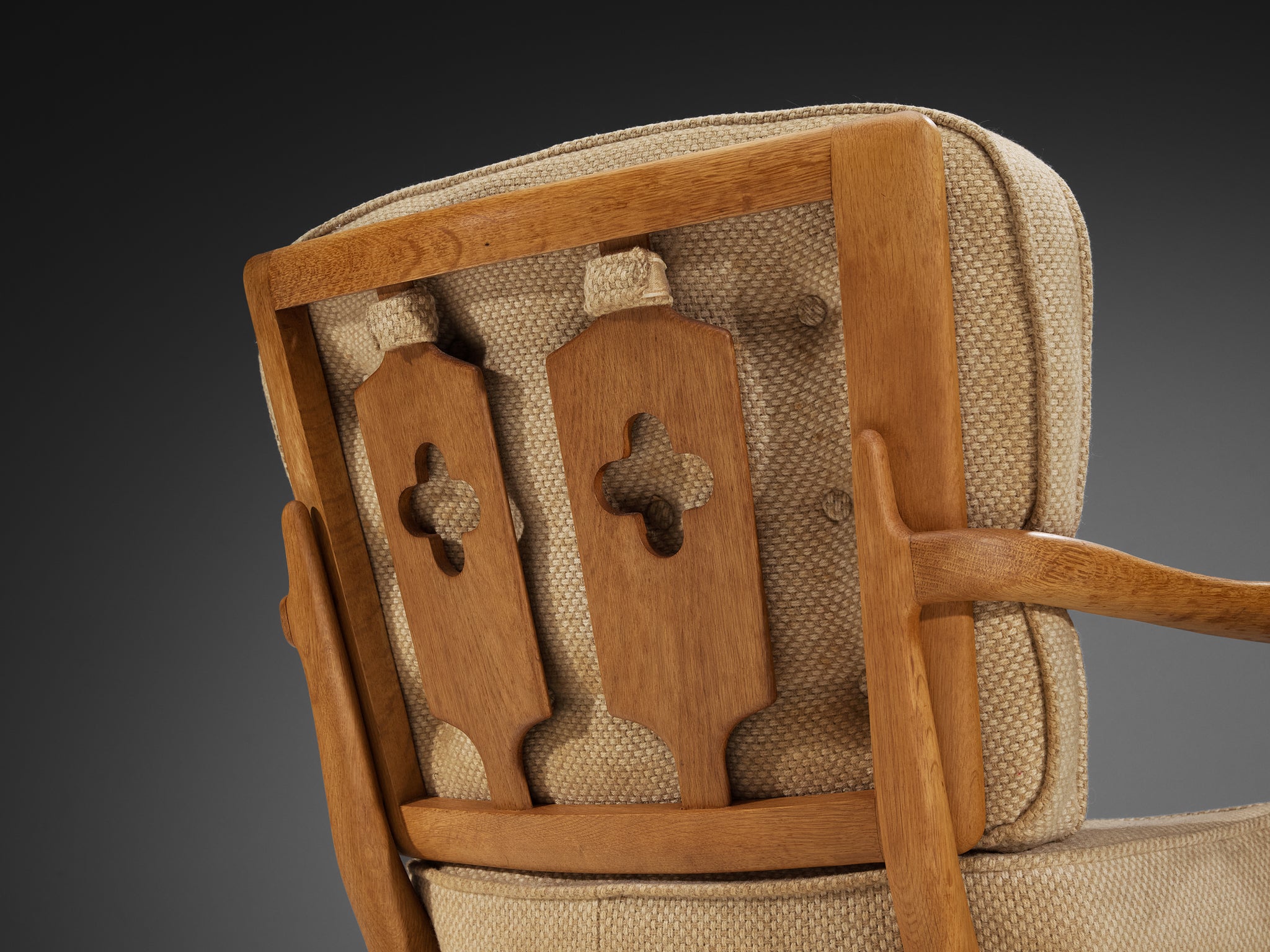 Guillerme & Chambron 'Jose' Lounge Chair in Solid Oak and Beige Wool Seating Morentz