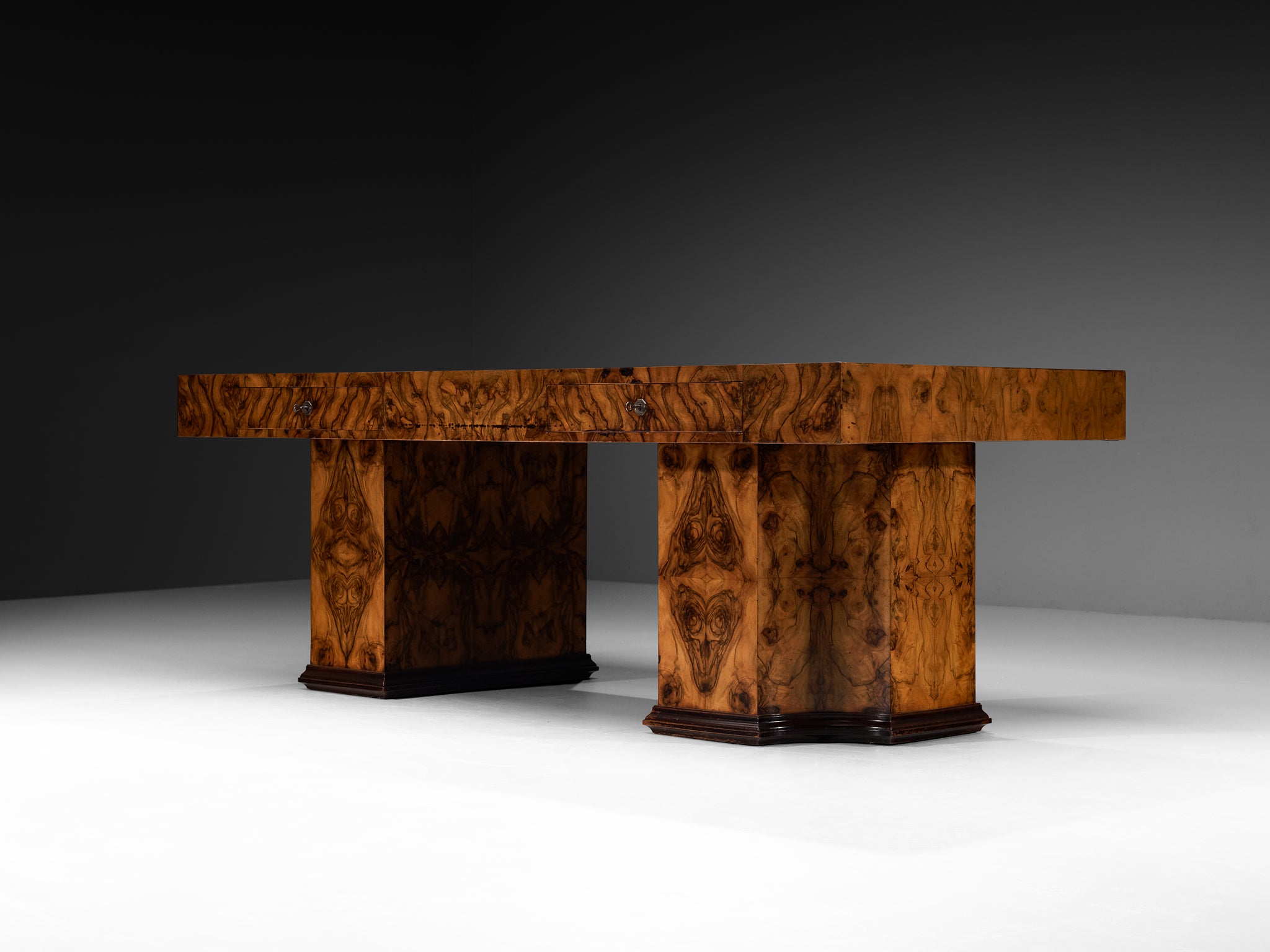 1930s Art Deco Monumental Executive Desk in Walnut Burl Tables Morentz