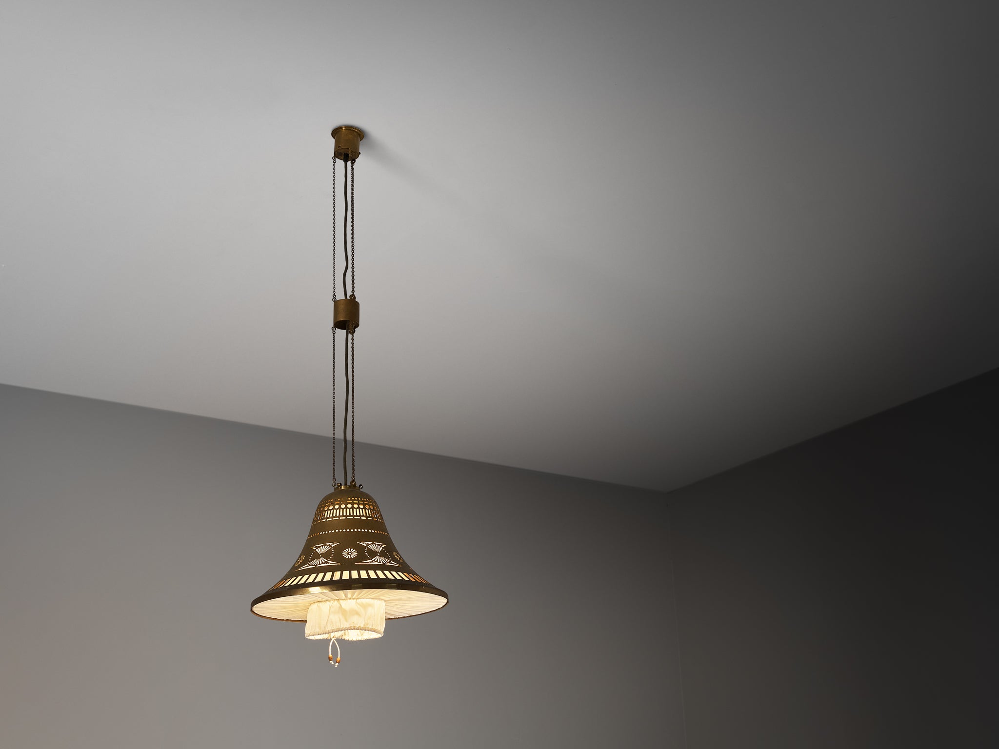 Rare Jac. van den Bosch for 't Binnenhuis Arts & Crafts Chandelier in Brass Lighting Morentz