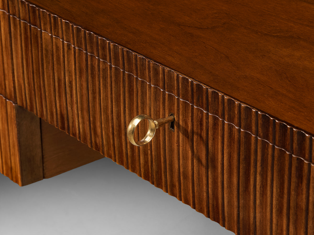 Paolo Buffa for Galdino Maspero Writing Desk in Walnut Tables Morentz