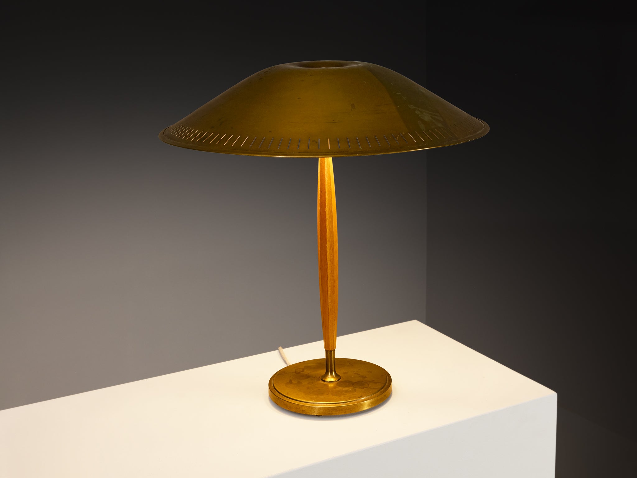 Harald Notini for Arvid Böhlmarks Lampfabrik '15277' Table Lamp in Brass and Elm Lighting Morentz