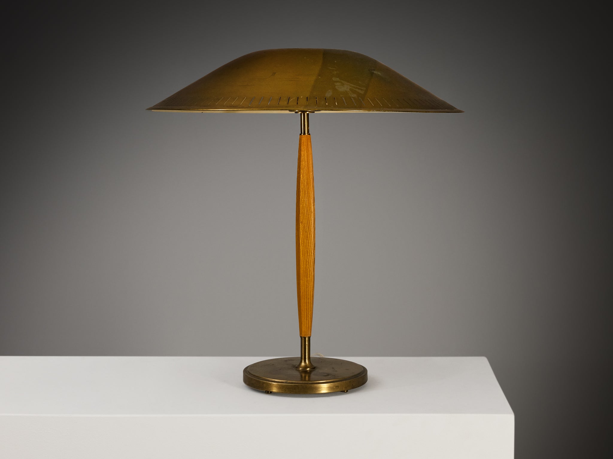 Harald Notini for Arvid Böhlmarks Lampfabrik '15277' Table Lamp in Brass and Elm Lighting Morentz